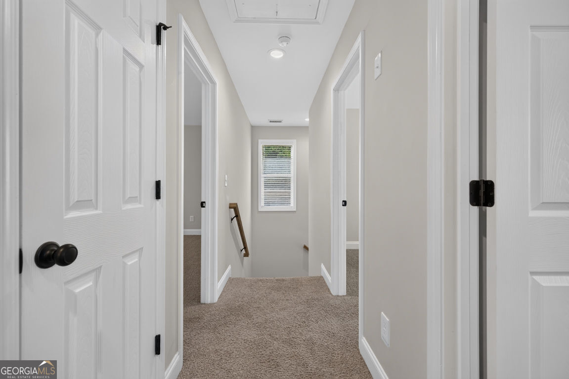 125 E 5th Street Property Photo 19