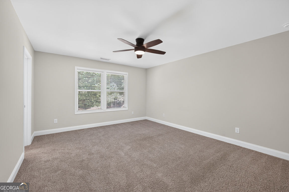 125 E 5th Street Property Photo 20