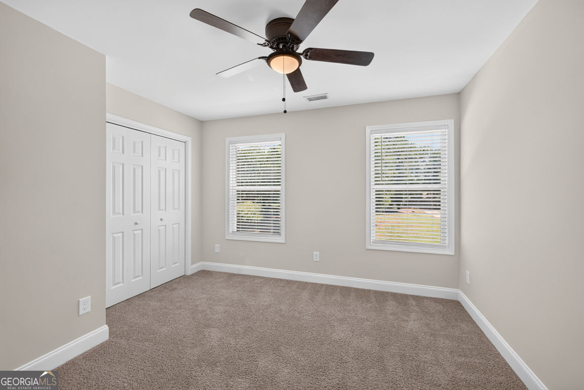 125 E 5th Street Property Photo 27