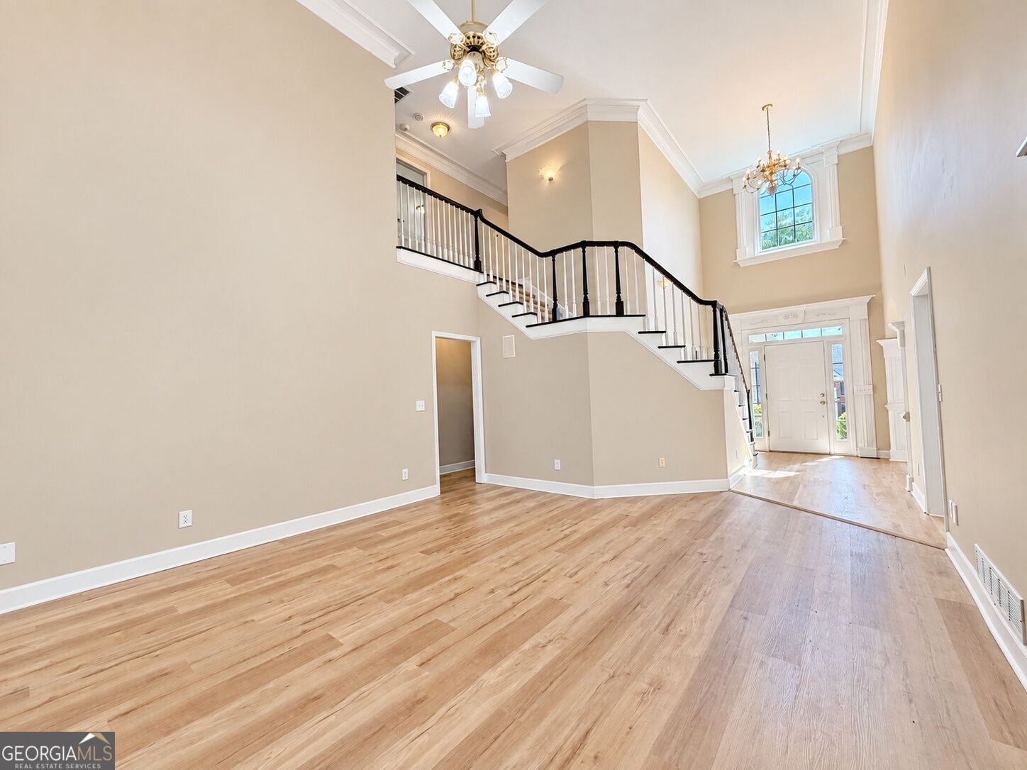 1910 Millwater Court Property Photo 5