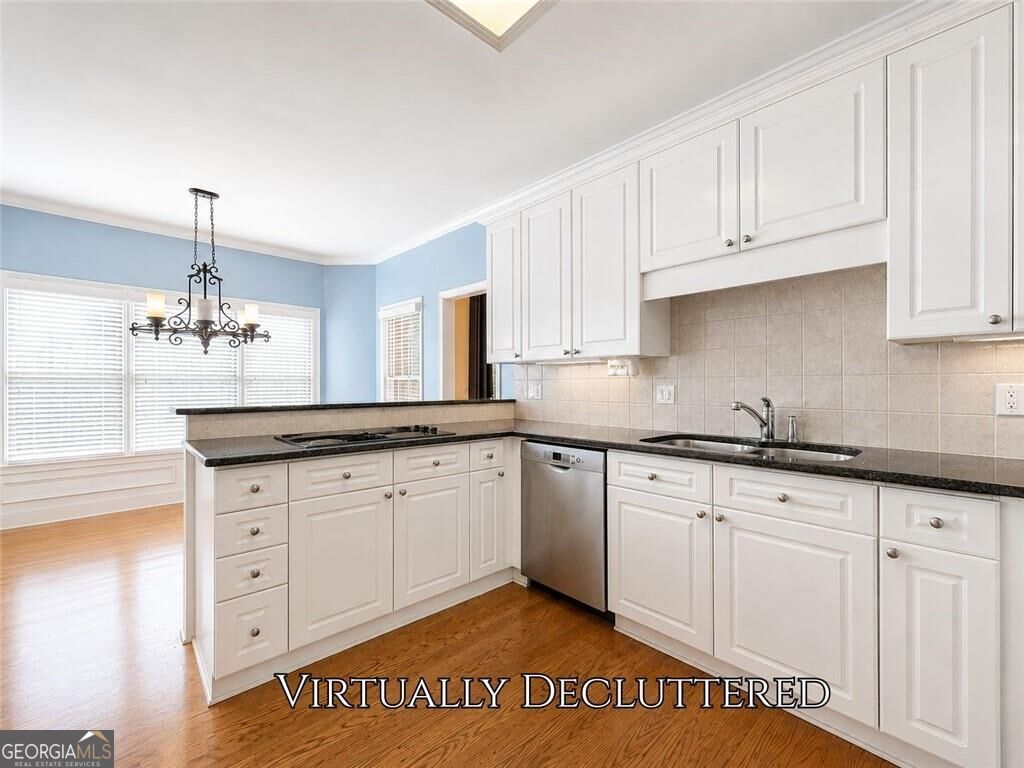 1910 Millwater Court Property Photo 17