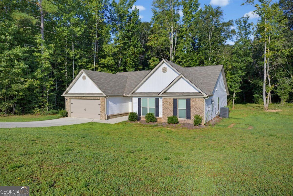 2320 Spring Brook Drive Property Photo 2