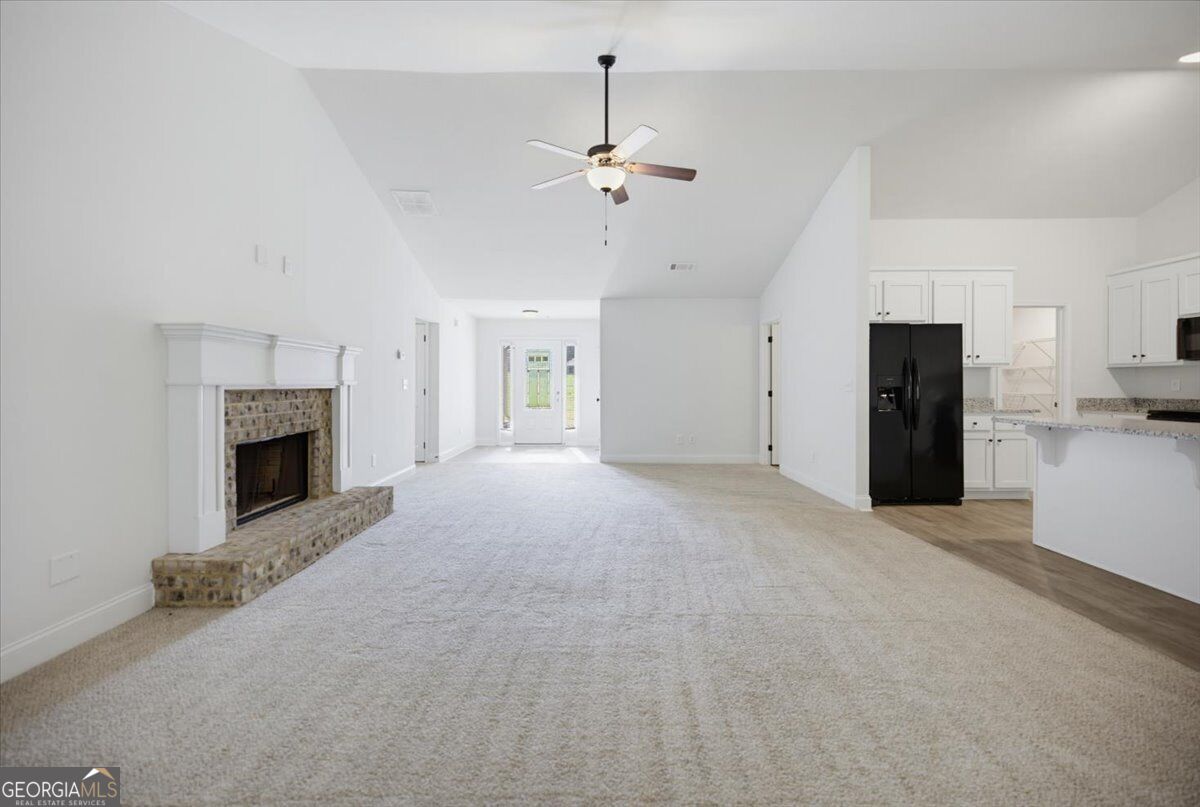 2320 Spring Brook Drive Property Photo 9