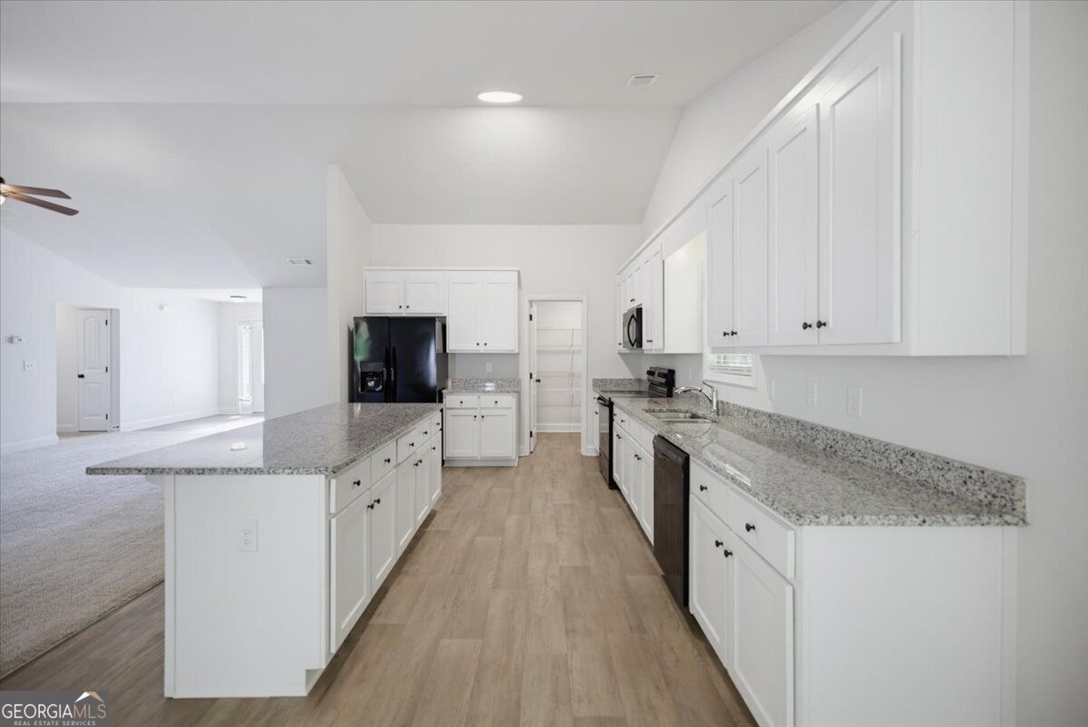 2320 Spring Brook Drive Property Photo 16