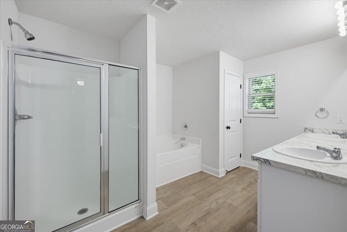 2320 Spring Brook Drive Property Photo 22