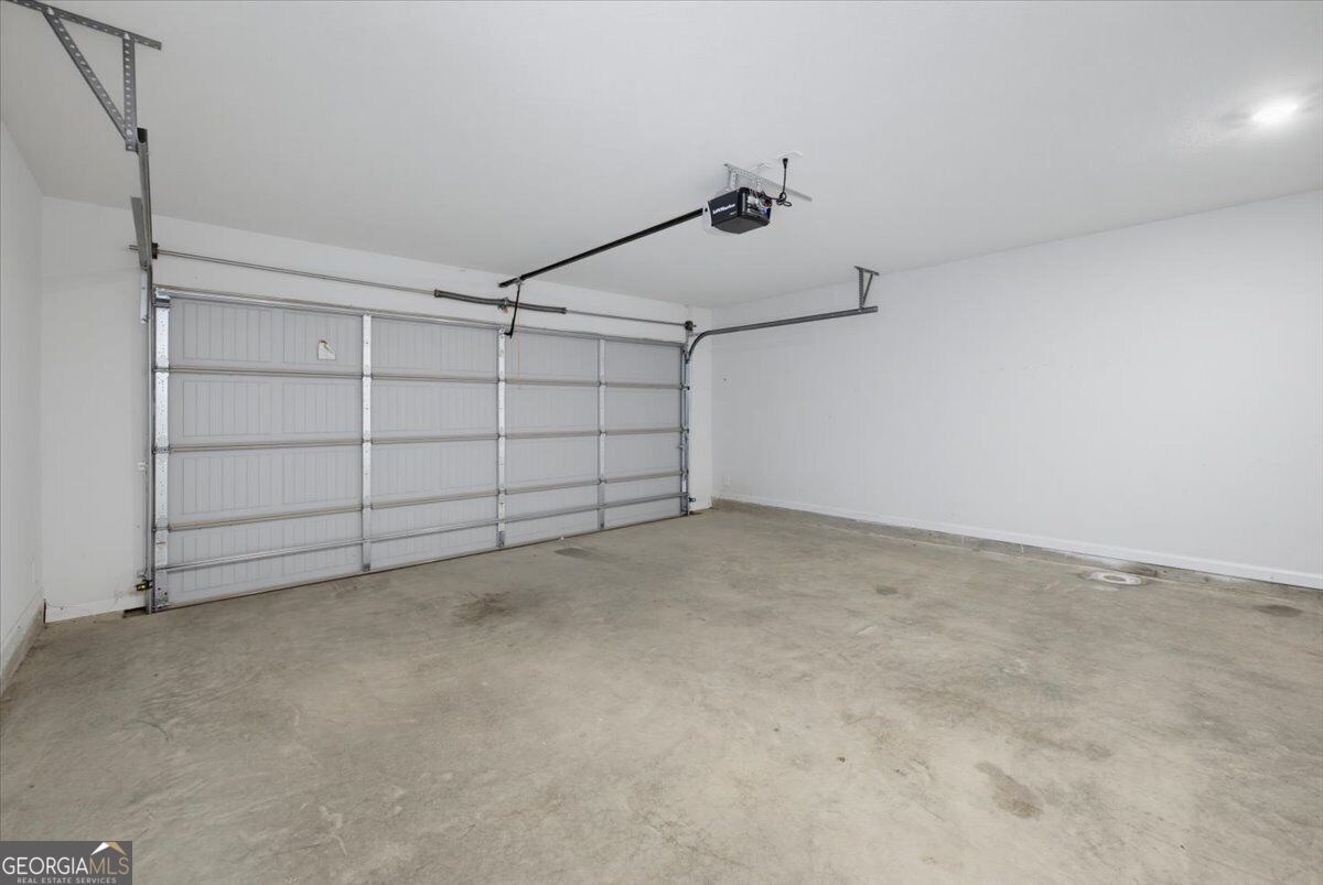 2320 Spring Brook Drive Property Photo 33