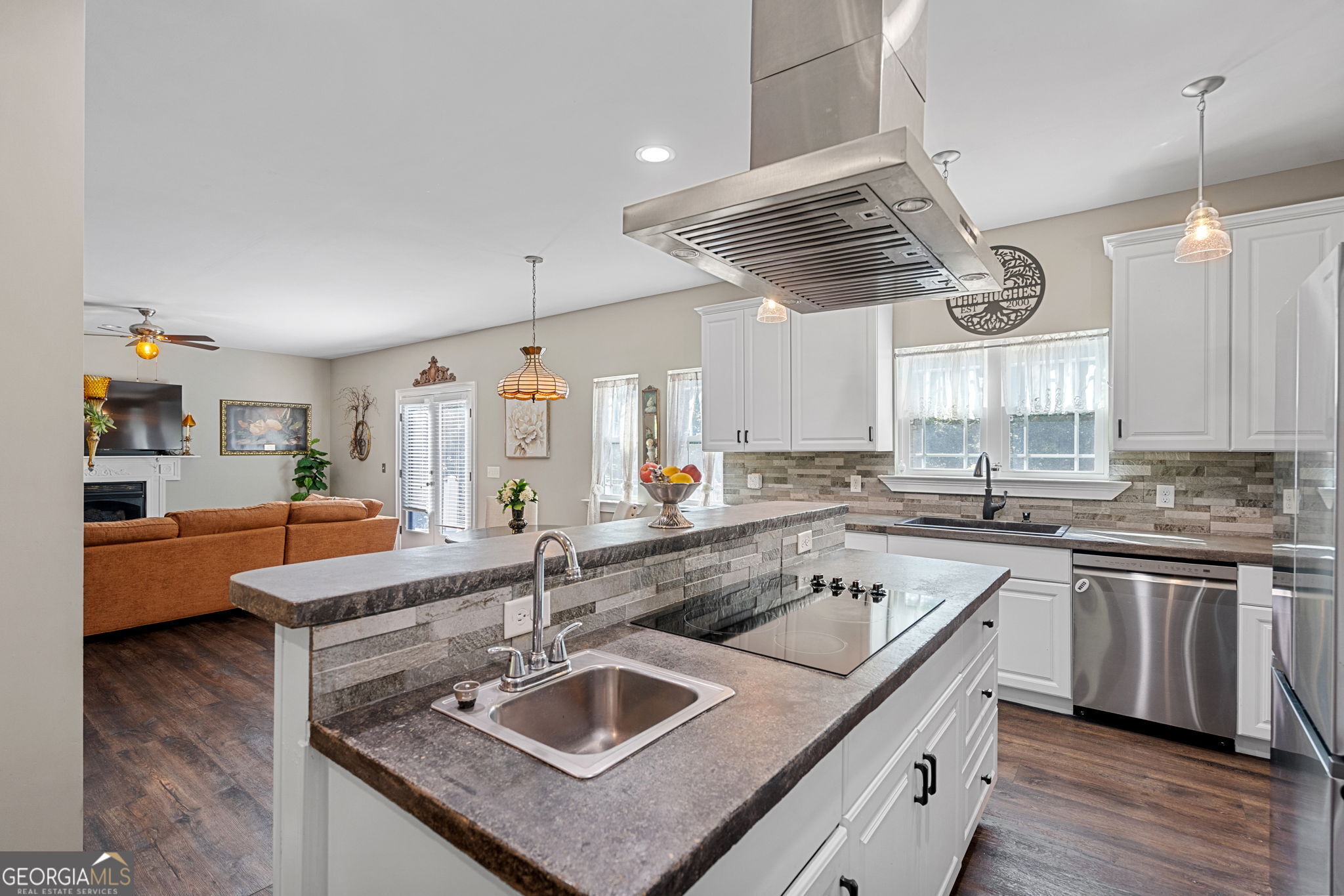 354 Long Pond Road Property Photo 23