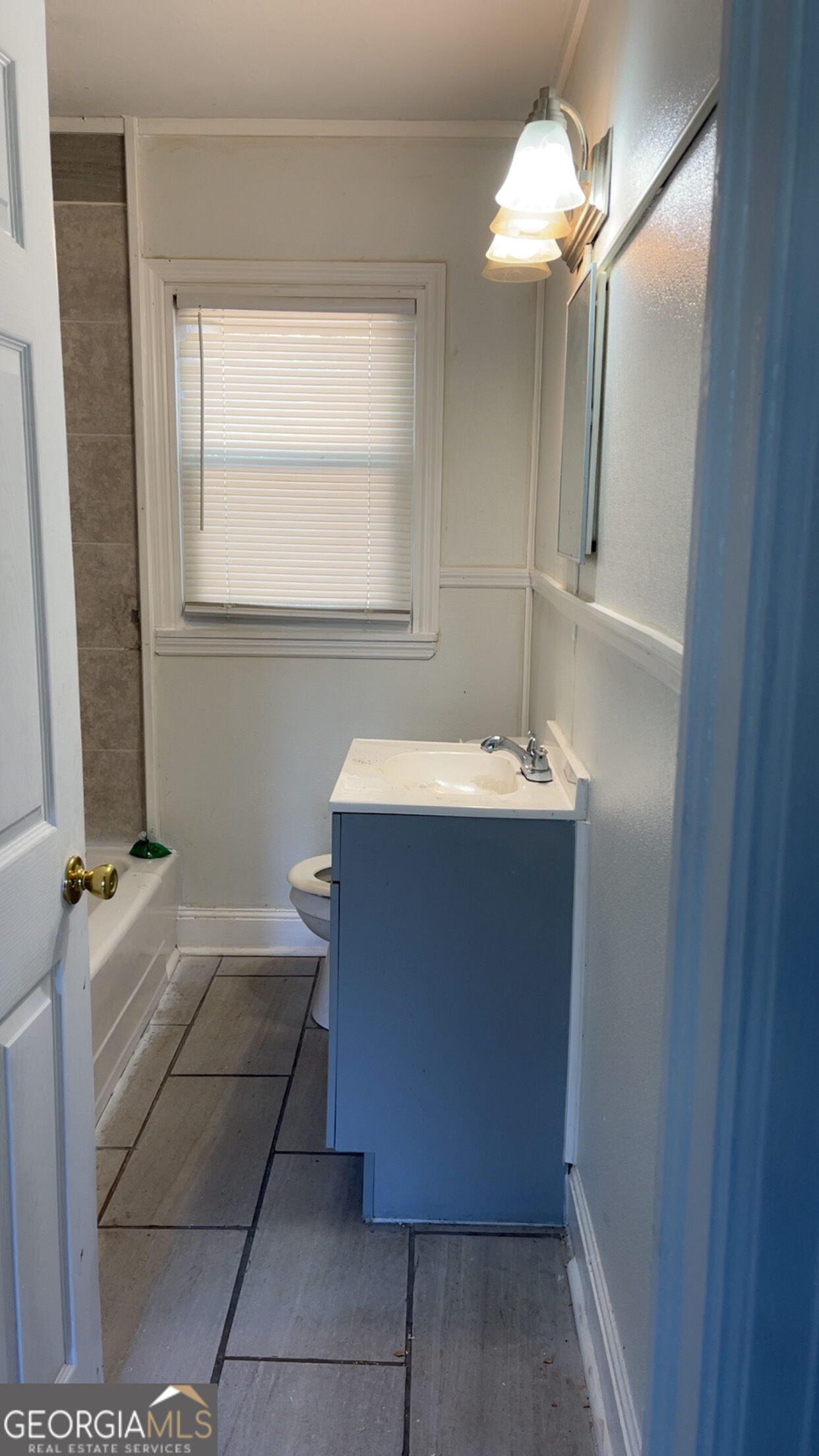 1312 Gillespie Avenue # B Property Photo 7