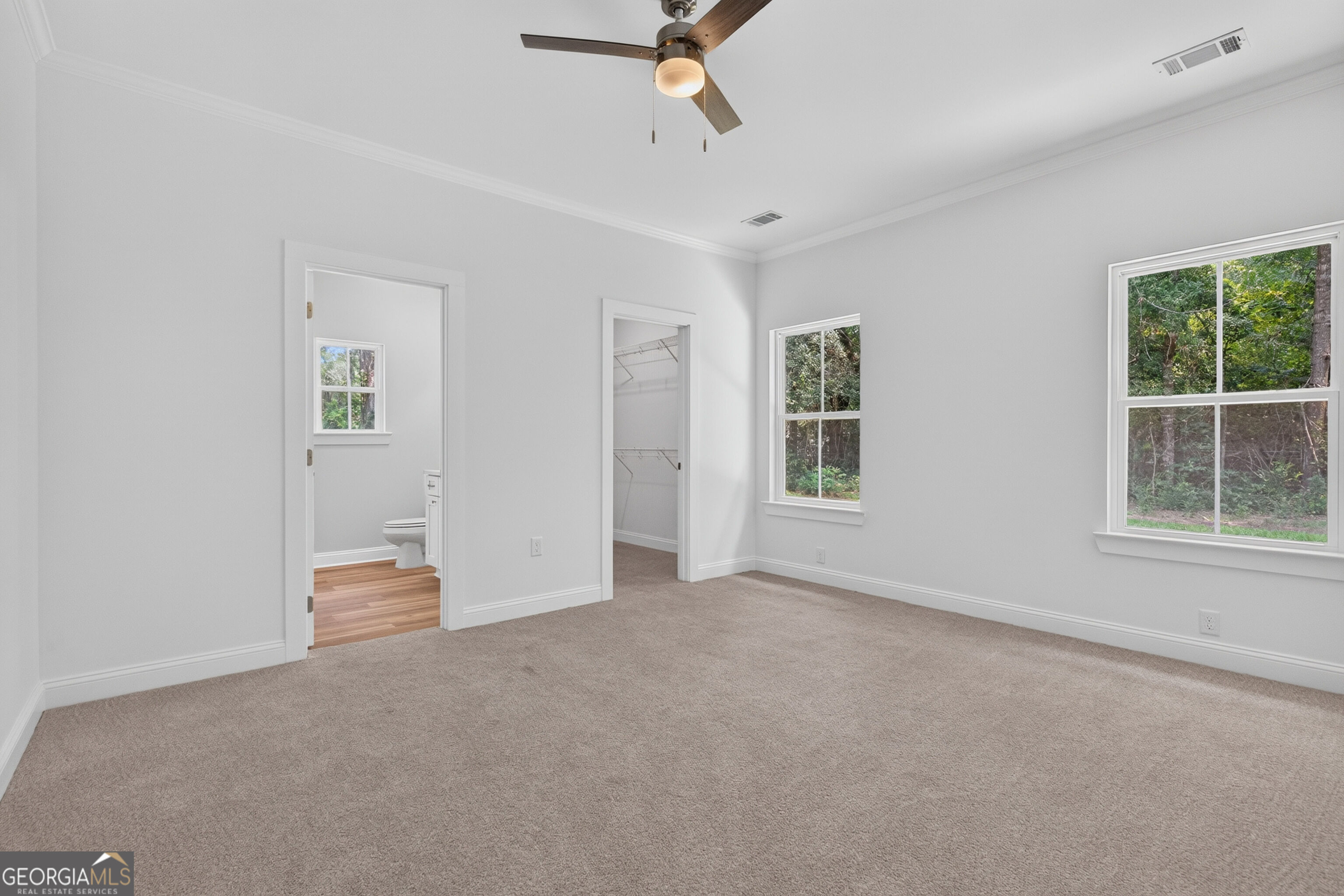 1096 Casey Road Property Photo 6