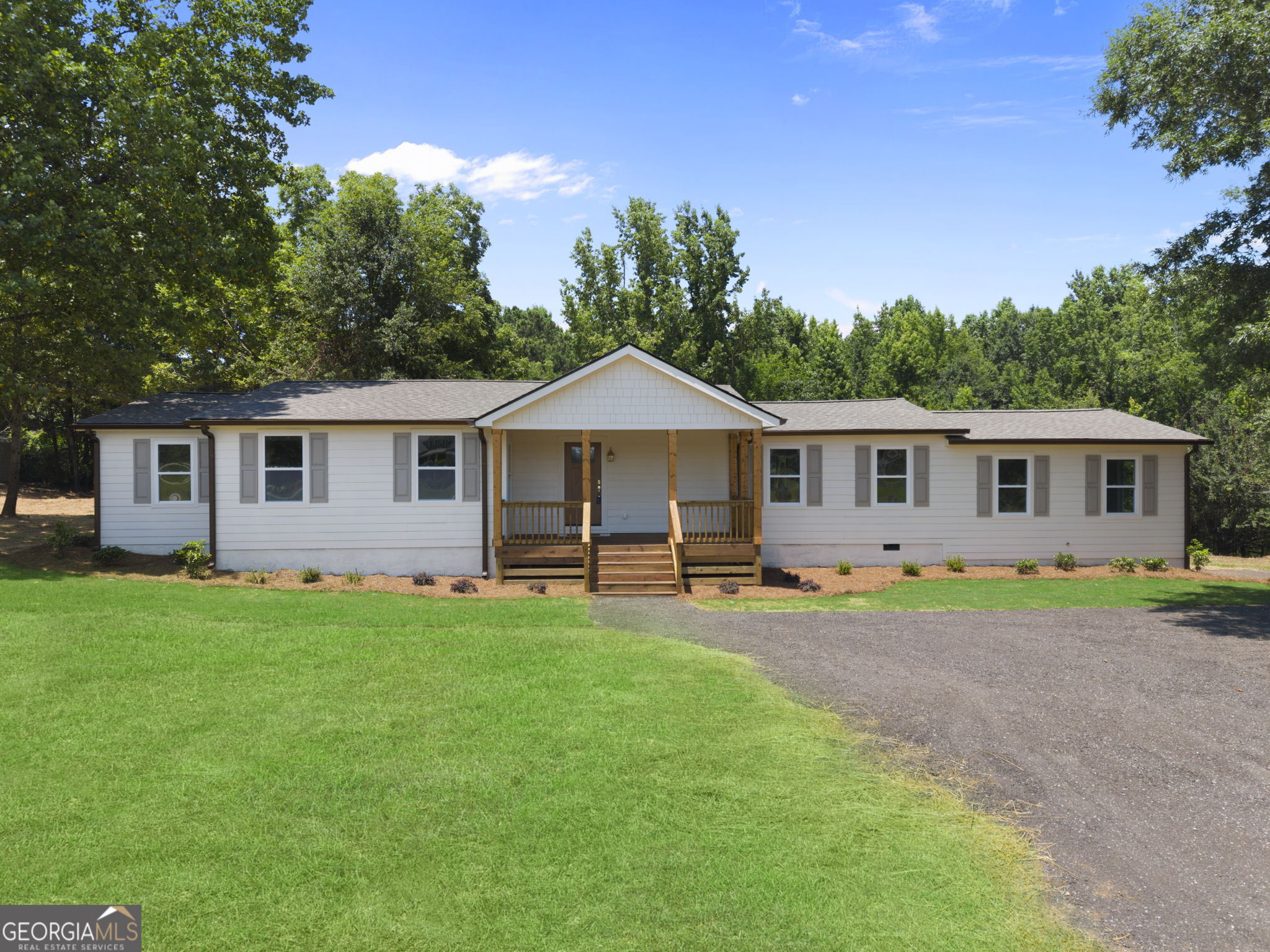 289 Singley Drive Property Photo 1