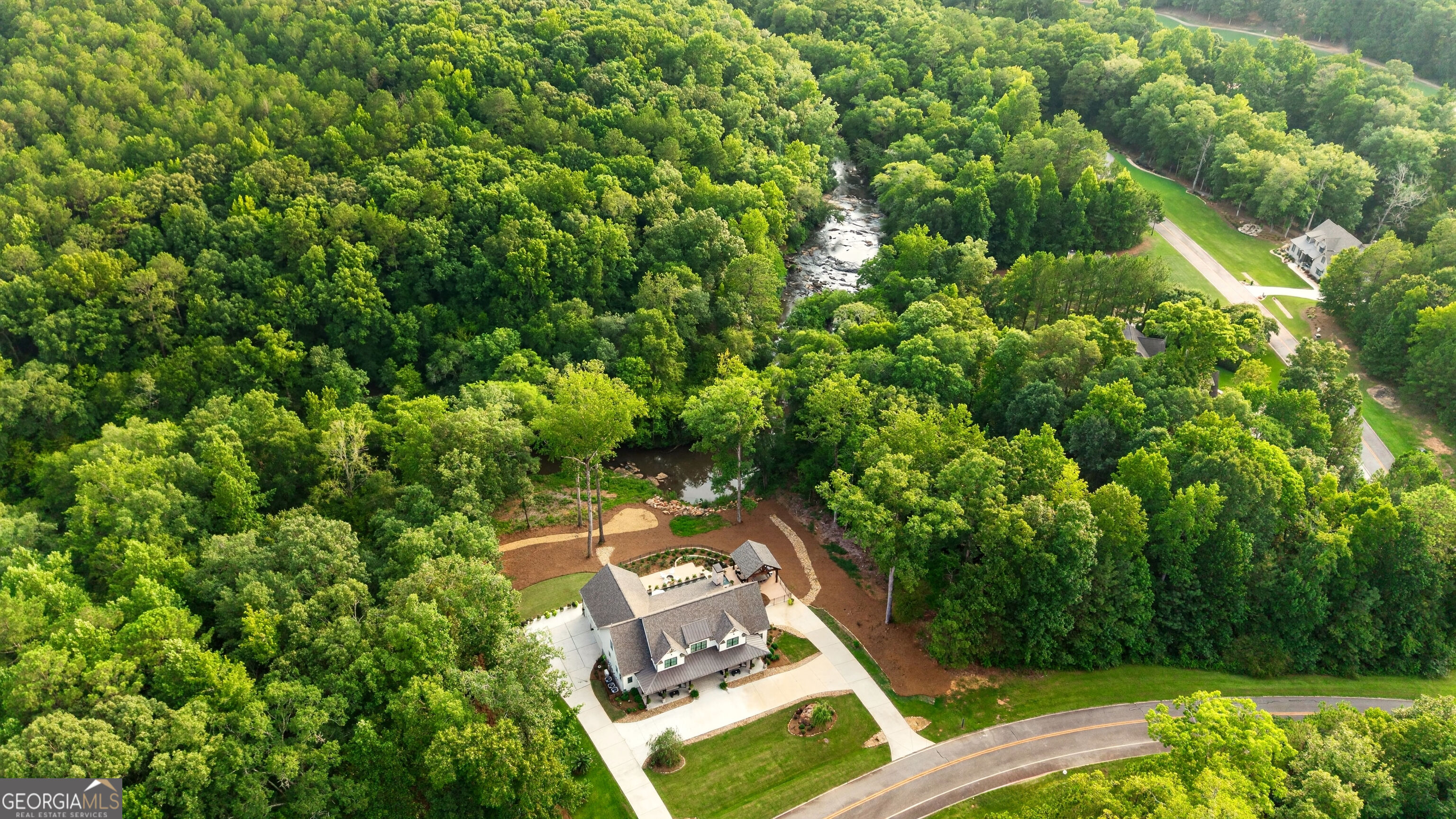 109 Forest Pointe Drive Property Photo 5