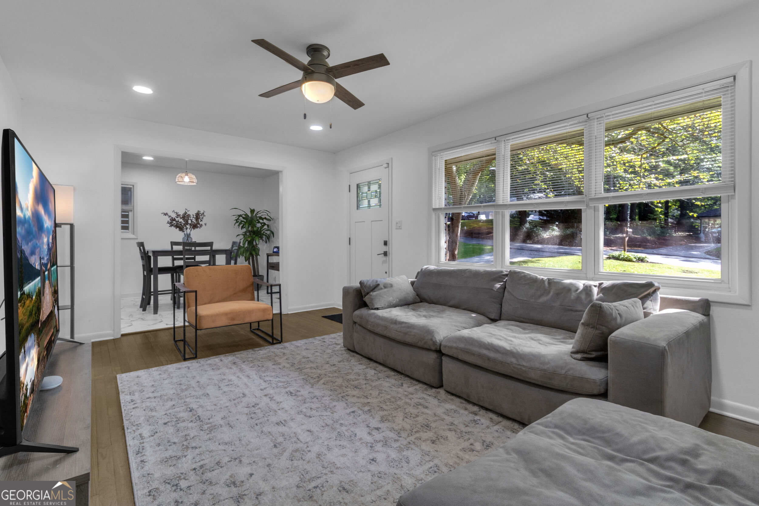 610 Oriole Drive Se Property Photo 14