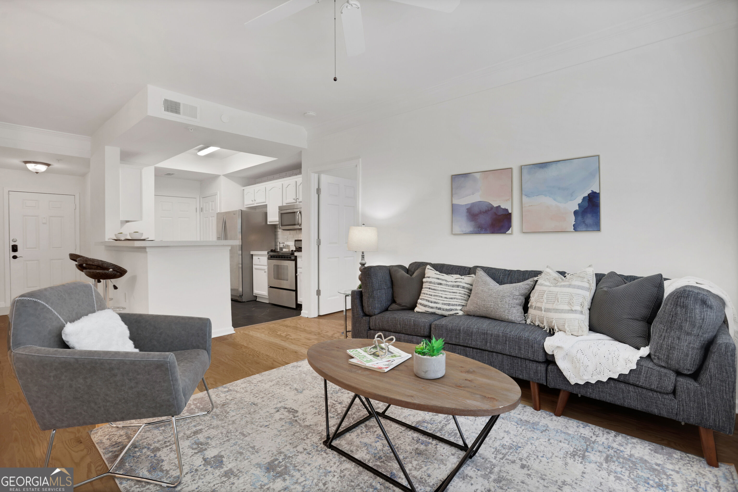 2700 Pine Tree Road Ne # 1017 Property Photo 1