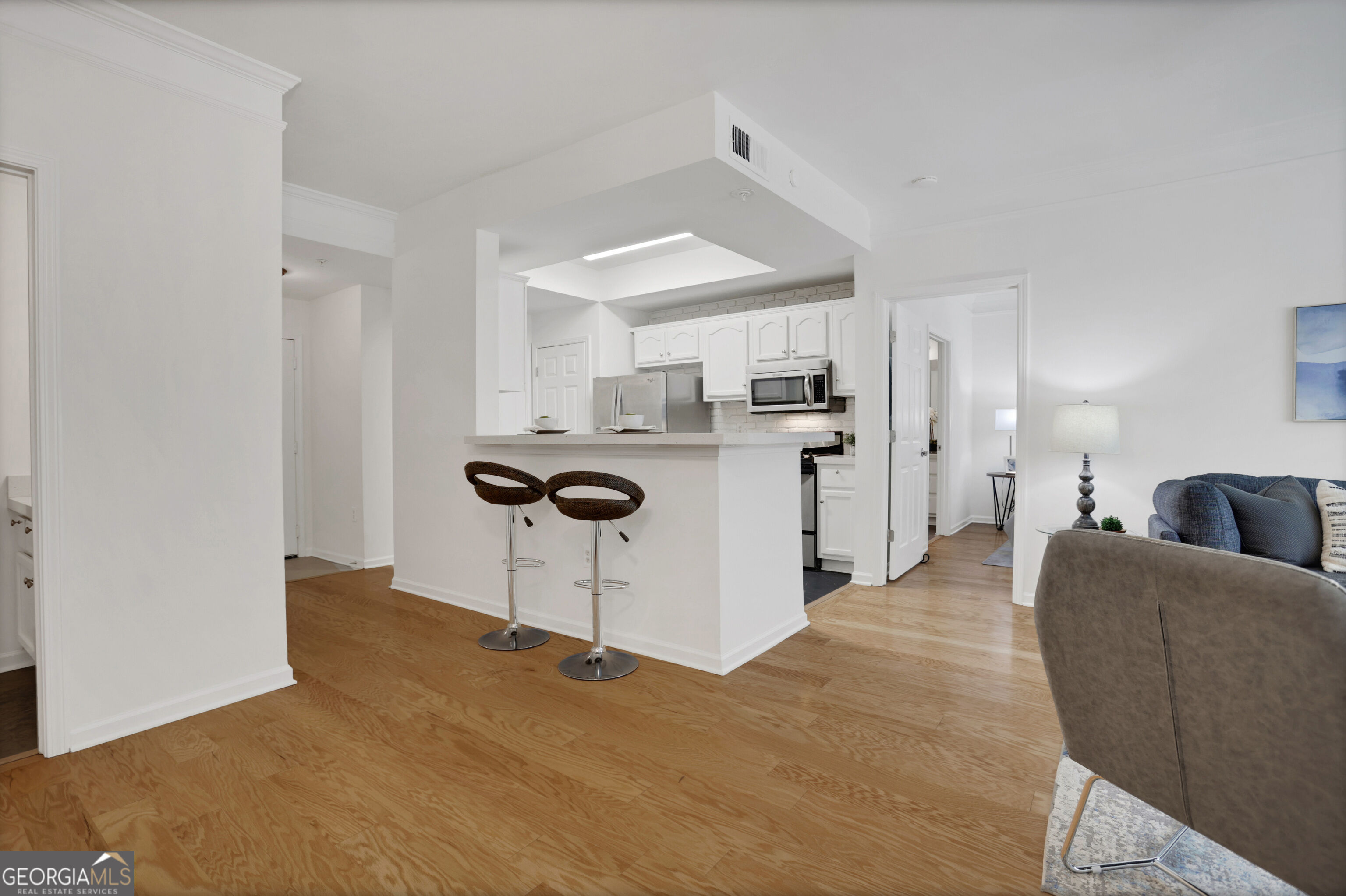 2700 Pine Tree Road Ne # 1017 Property Photo 10