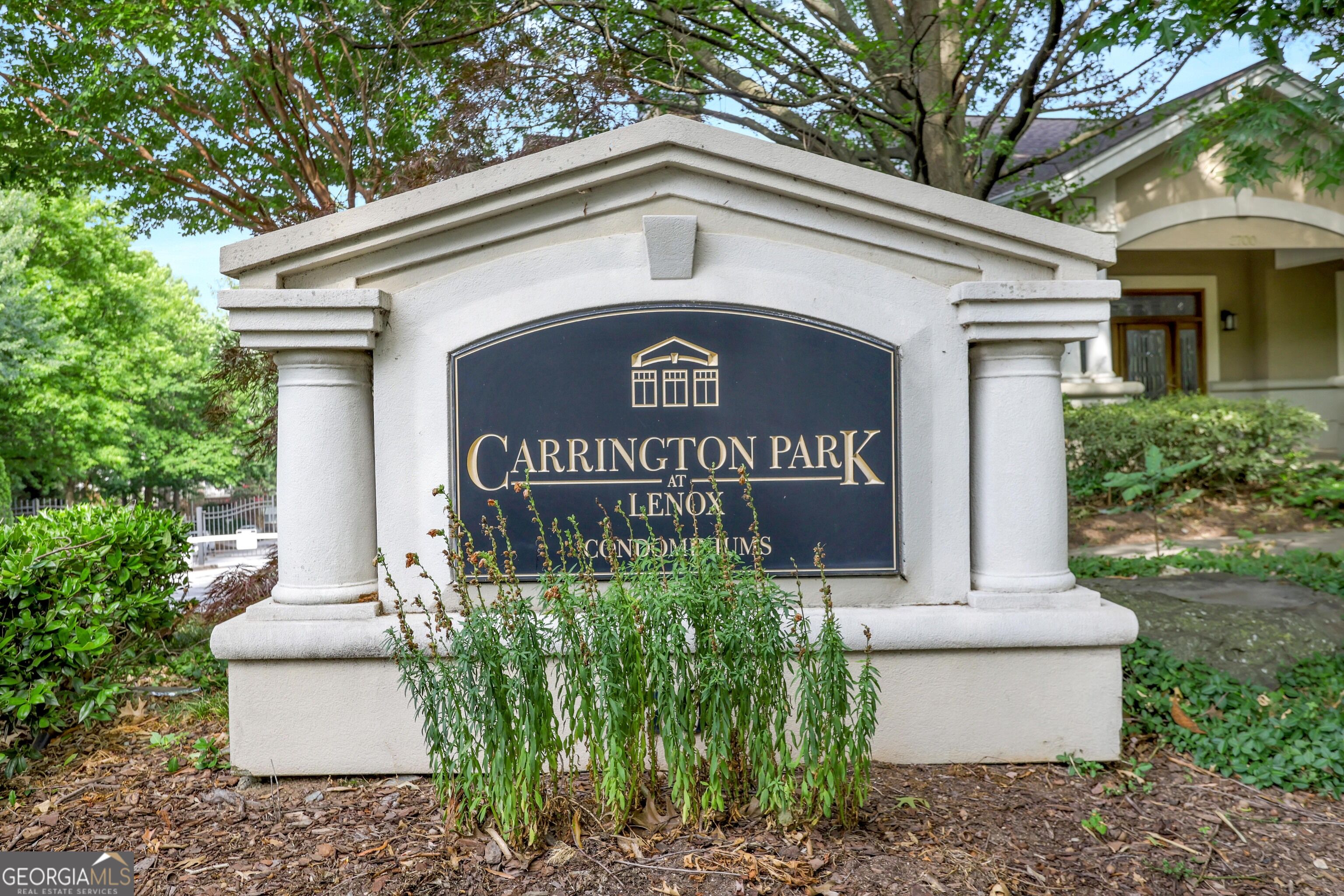 2700 Pine Tree Road Ne # 1017 Property Photo 48