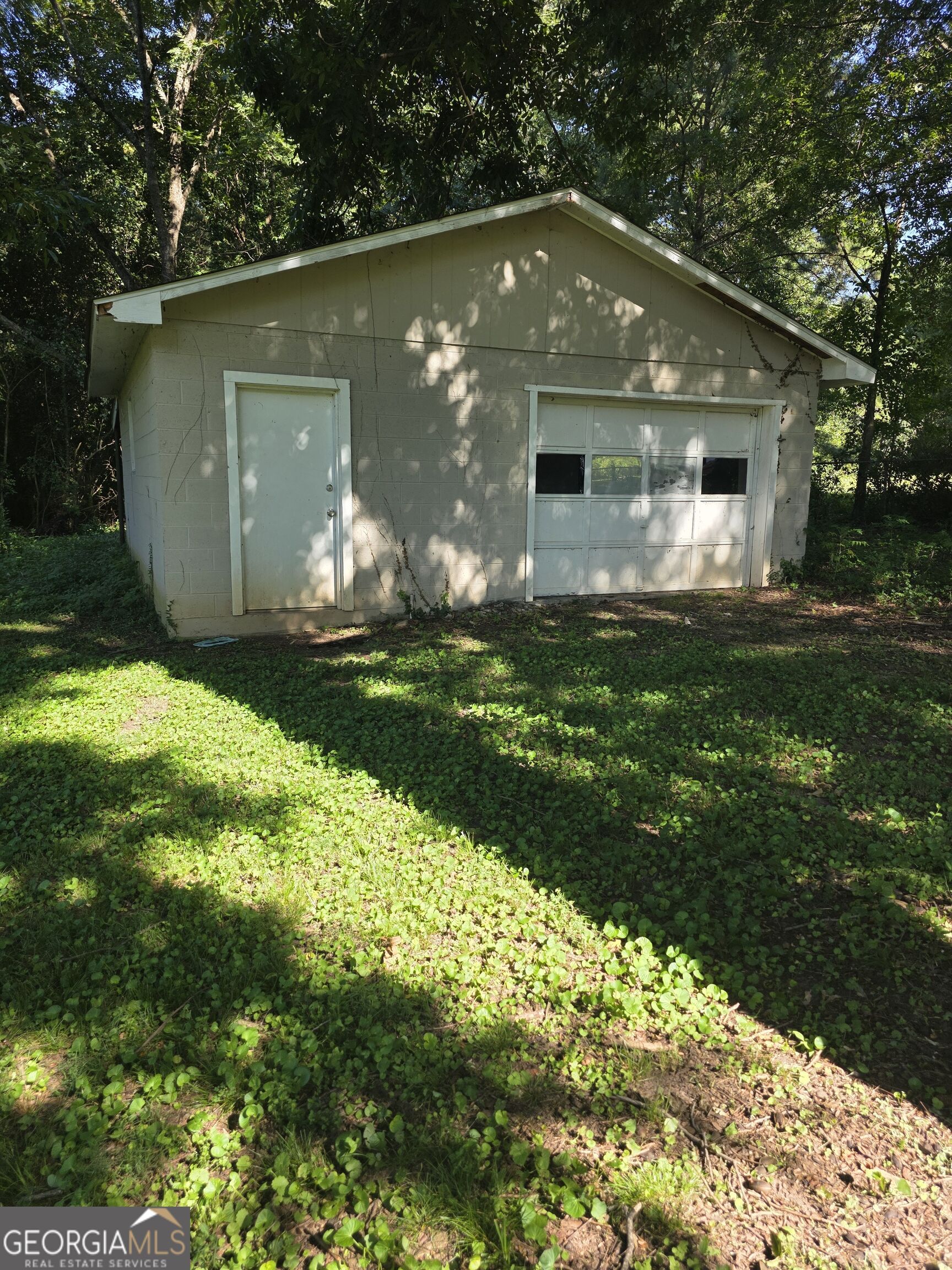 1868 Mclain Lane Property Photo 22