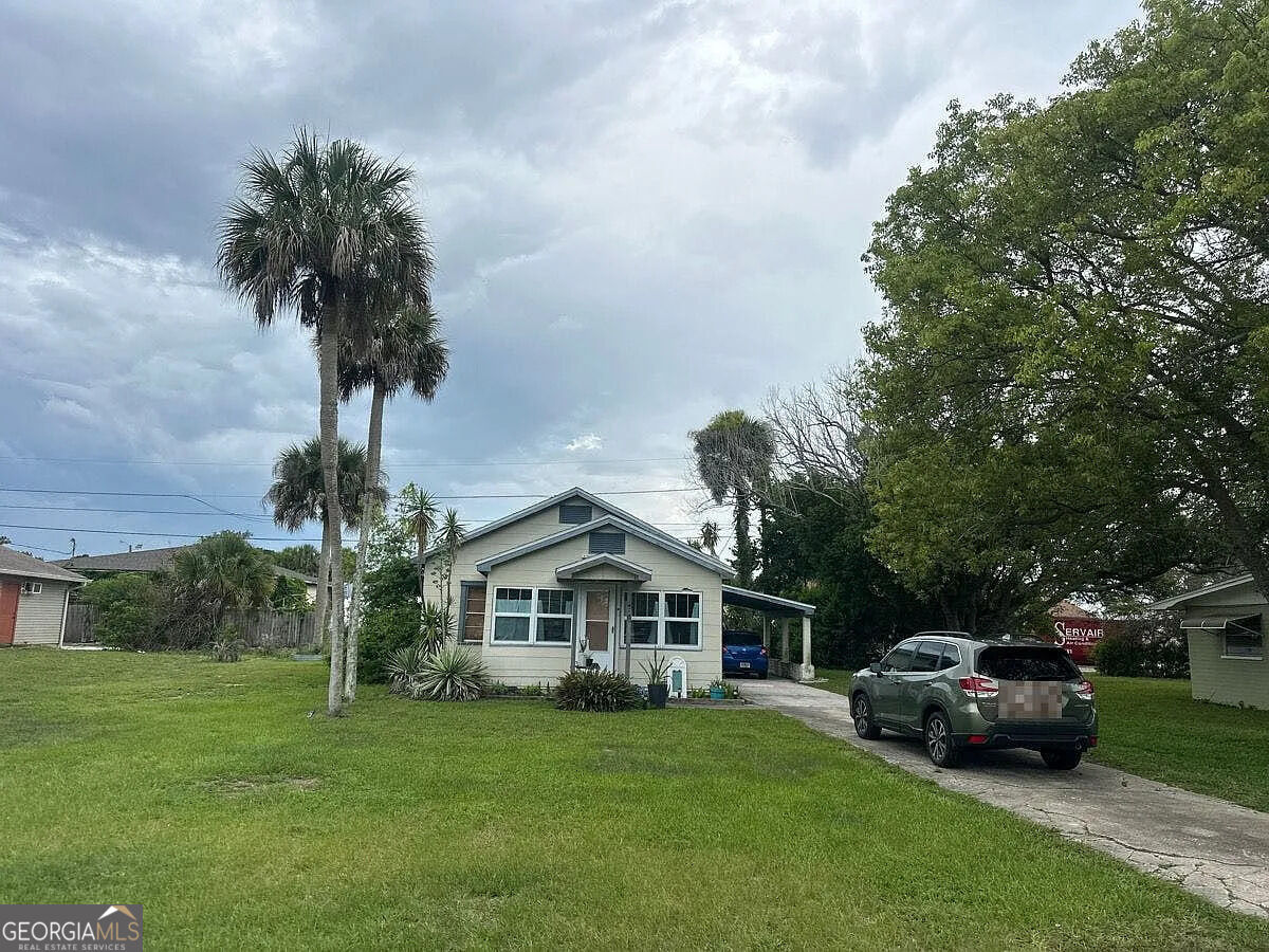 1858 Fern Palm Drive