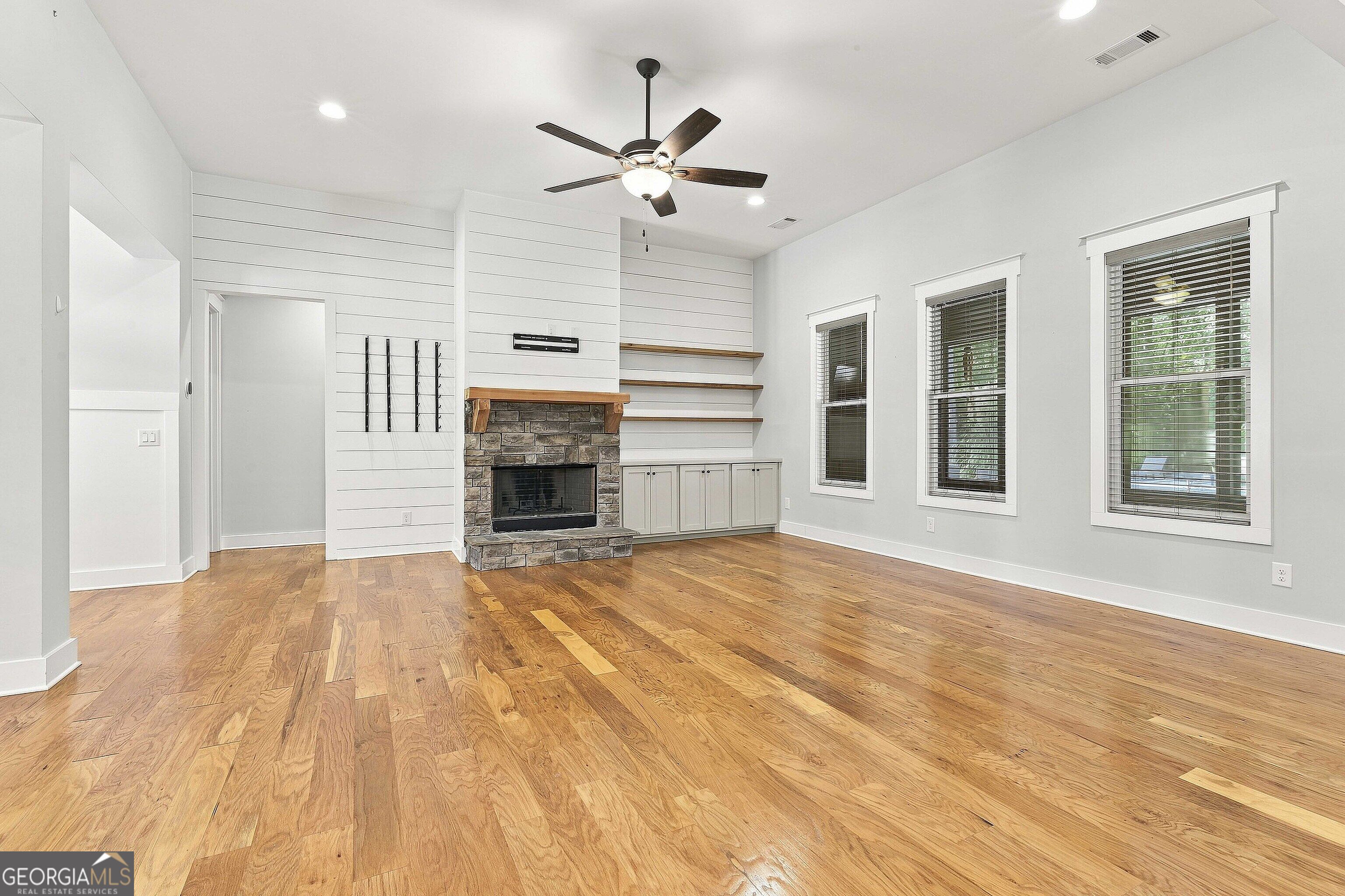 180 Lawshe Farm Drive Property Photo 14