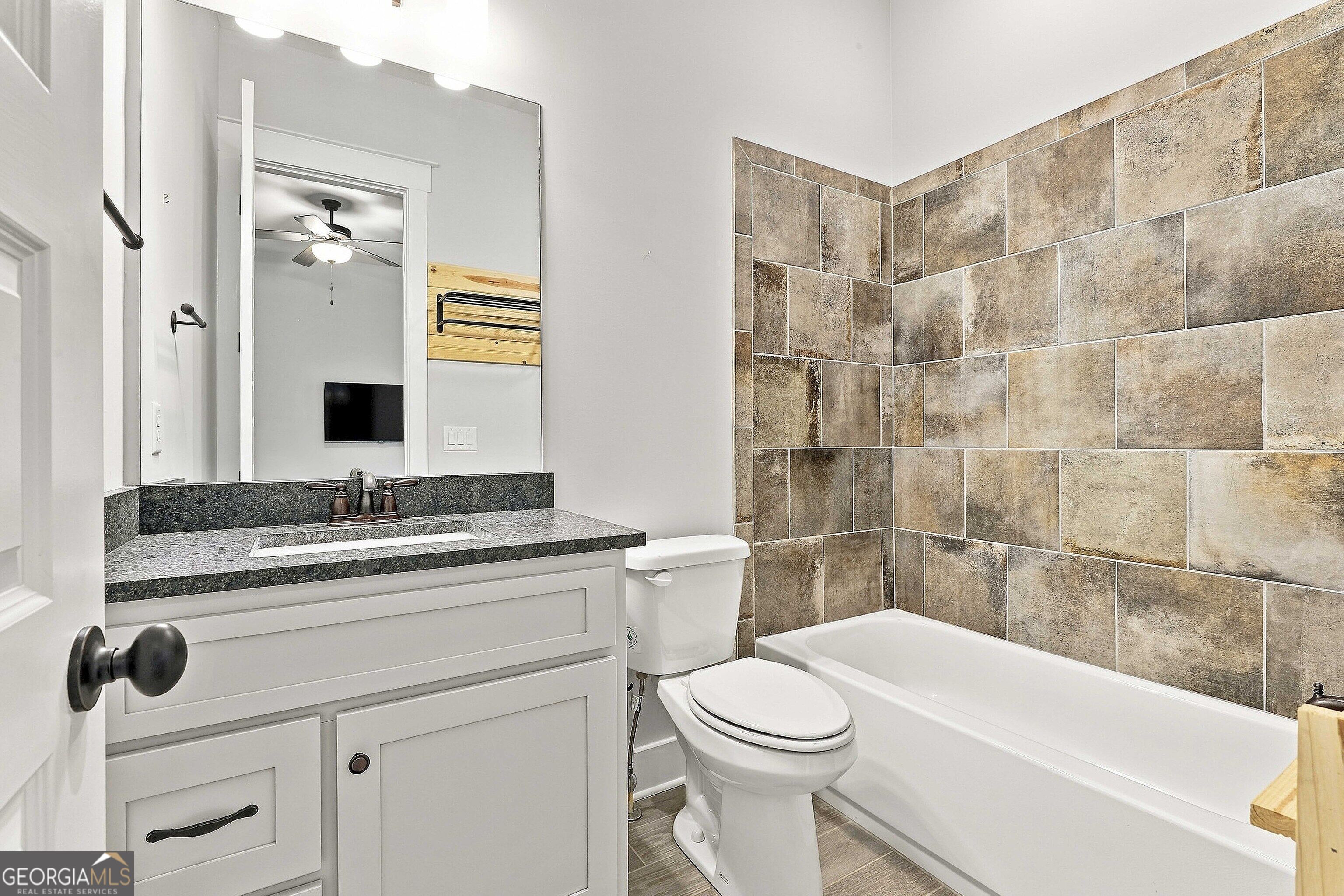 180 Lawshe Farm Drive Property Photo 46