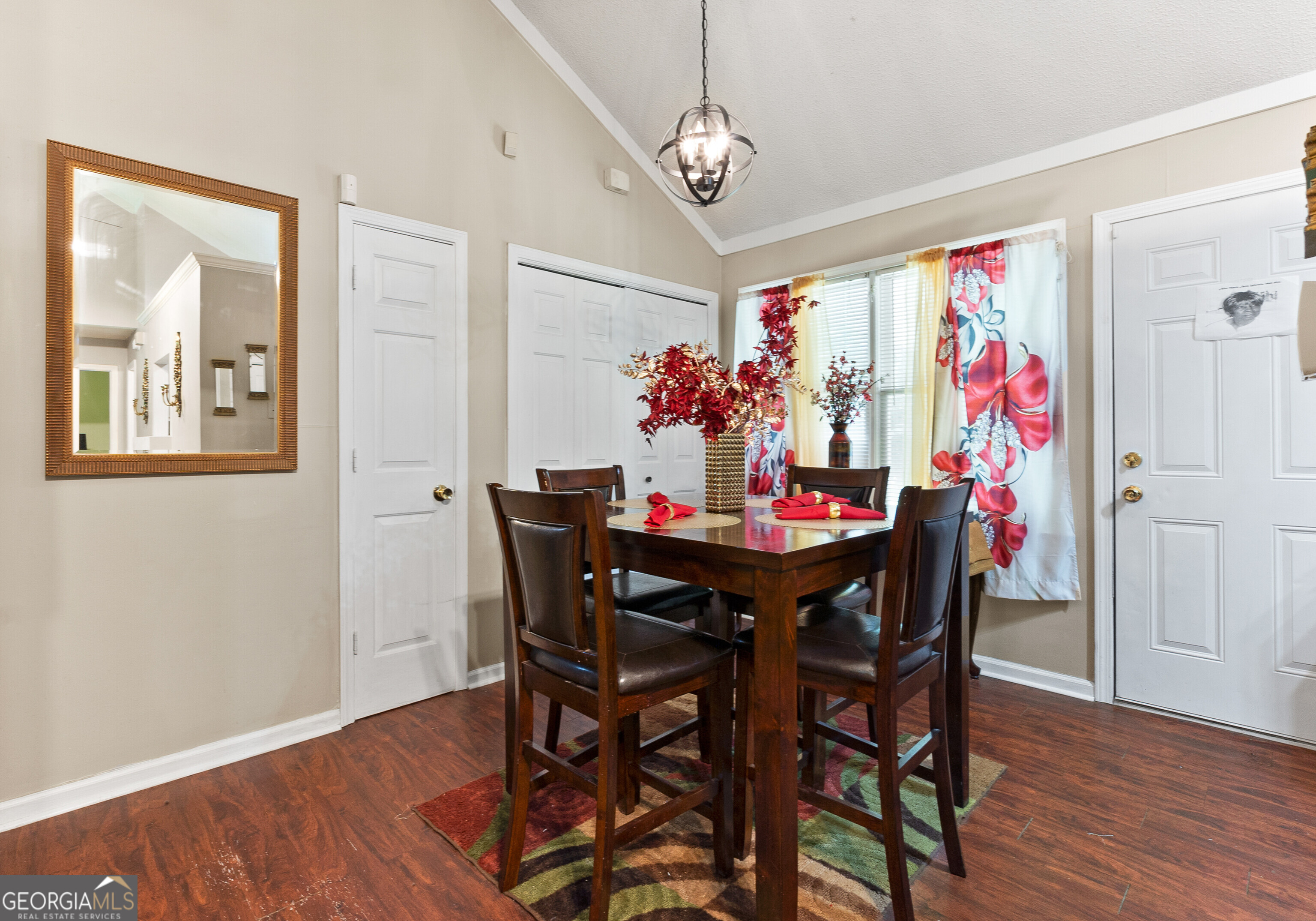 1260 Greentree Parkway Property Photo 7