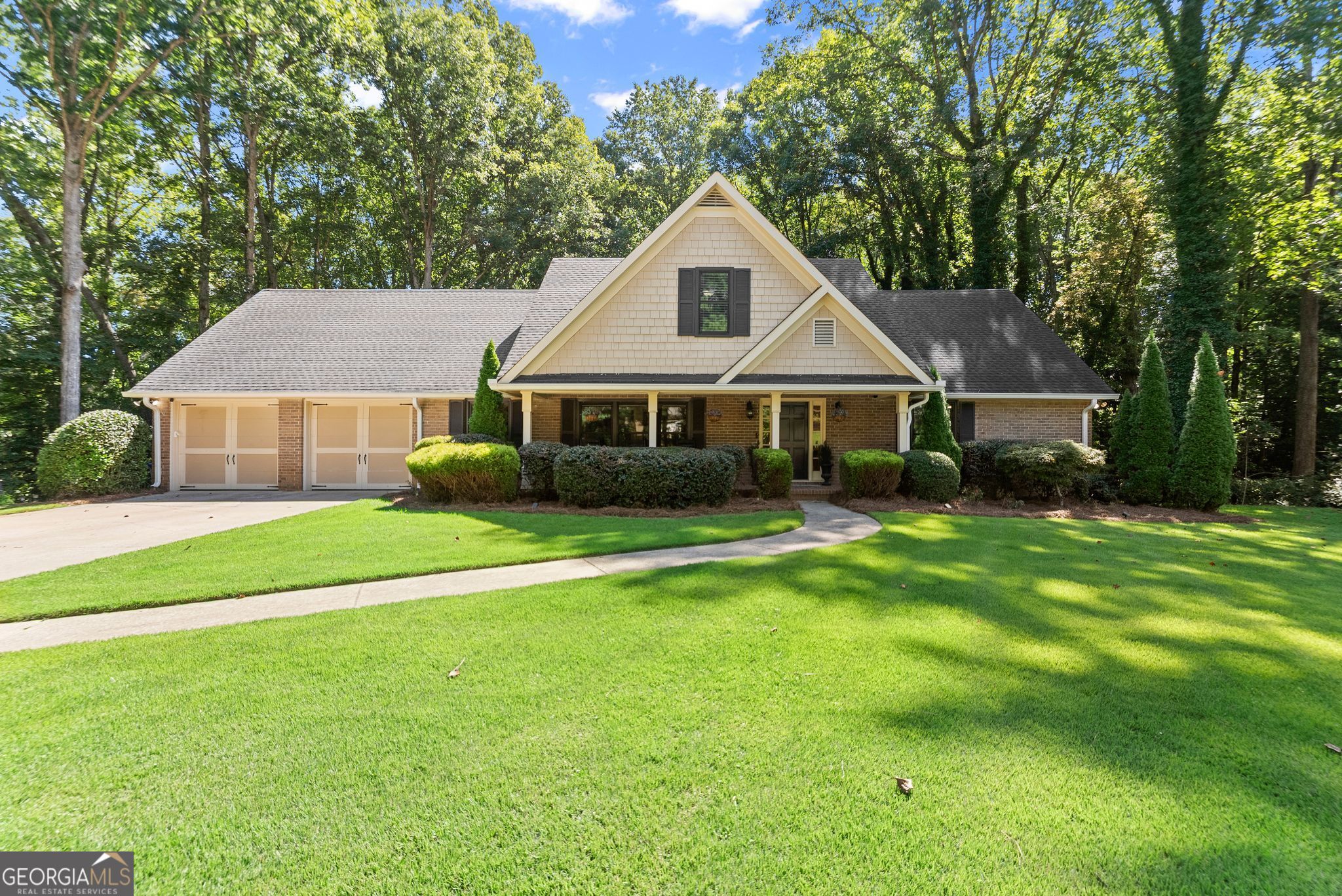 1479 Burns Drive Ne Property Photo 1