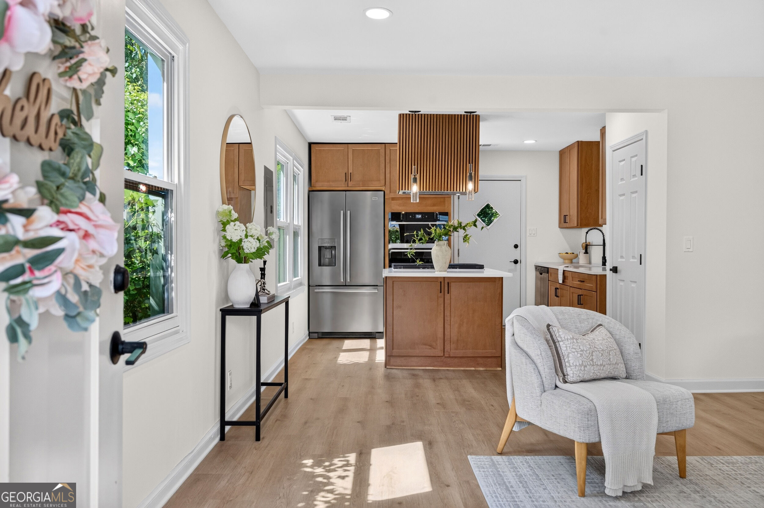 227 Upshaw Street Sw Property Photo 8