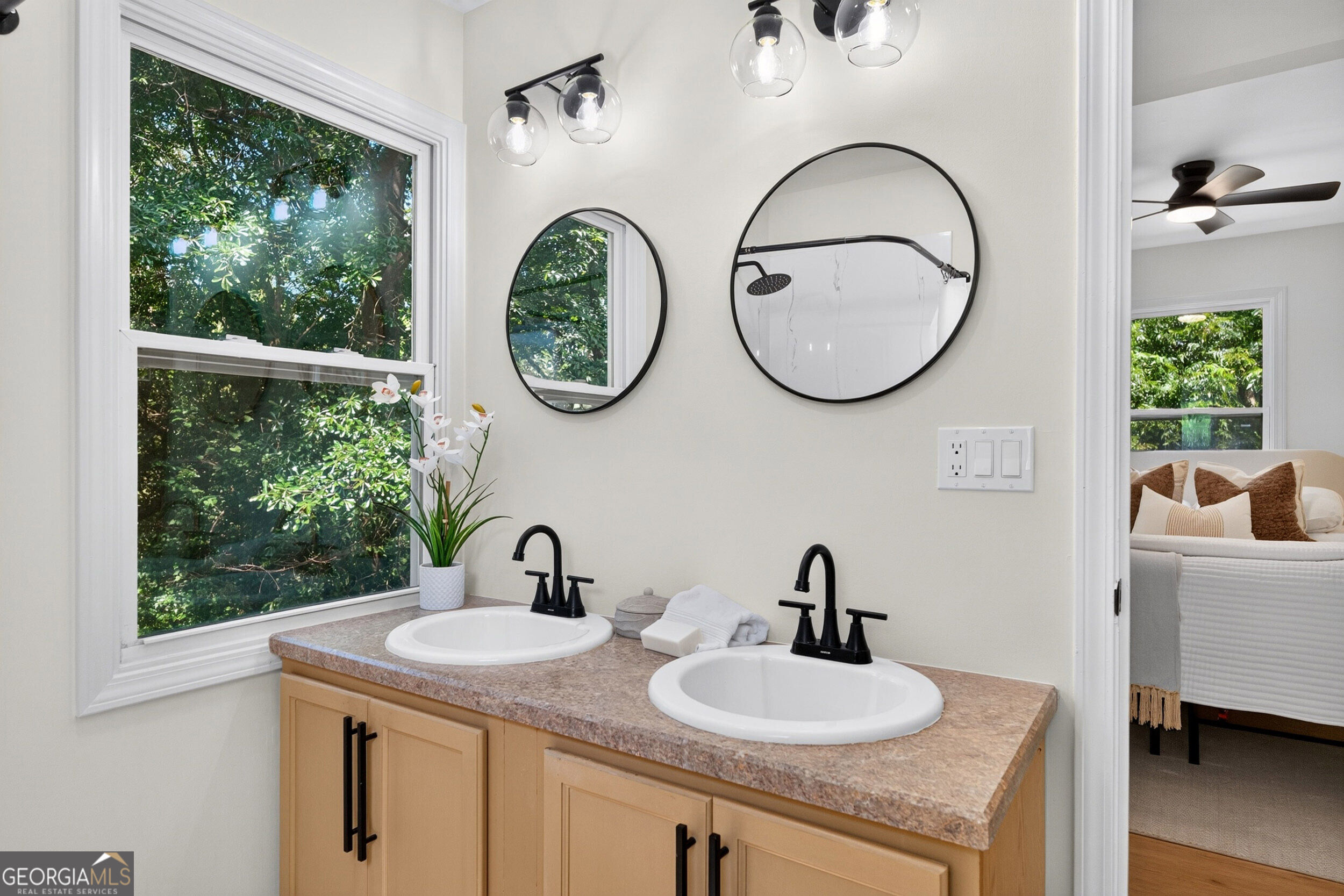 227 Upshaw Street Sw Property Photo 21