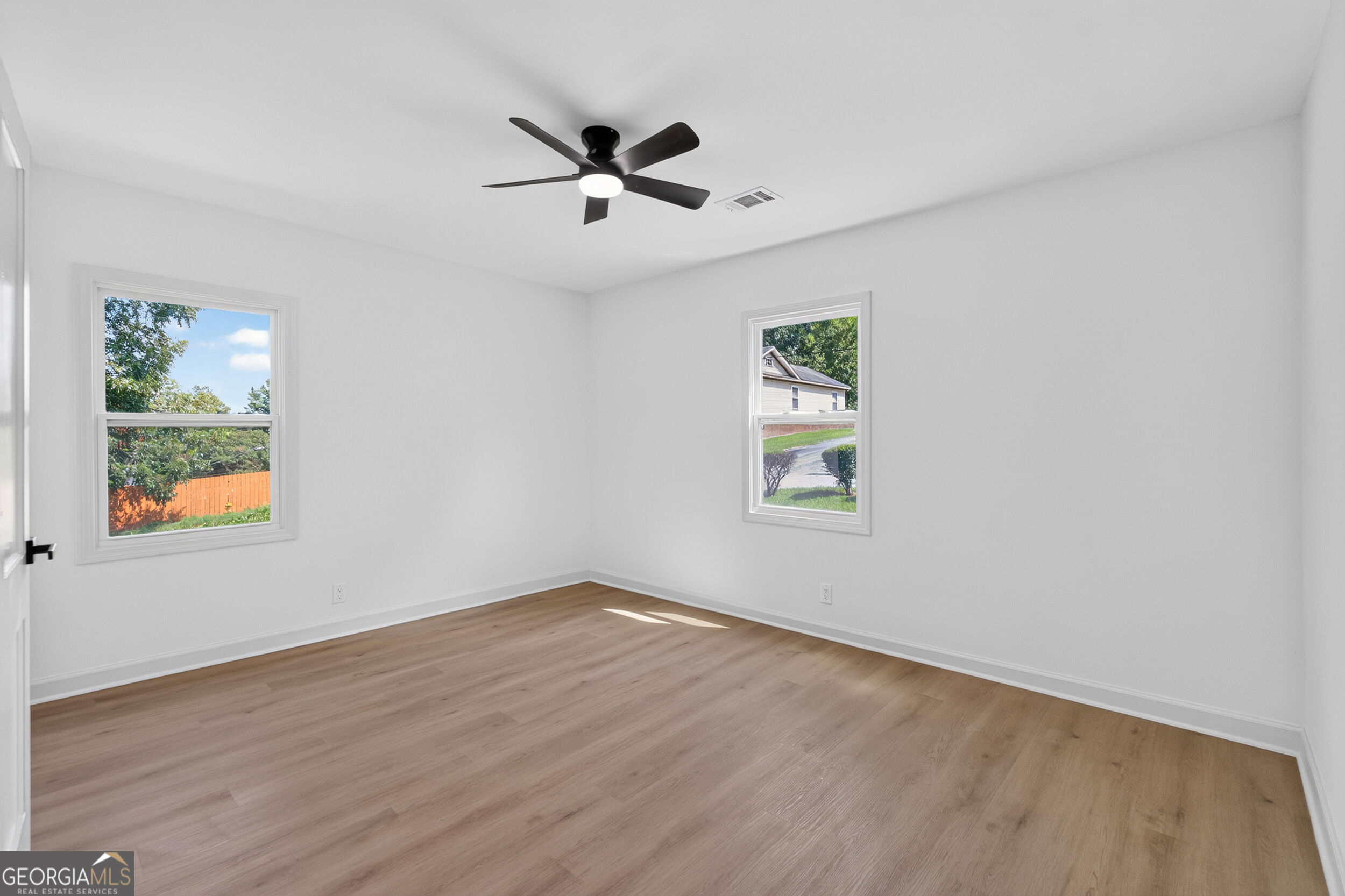 227 Upshaw Street Sw Property Photo 22