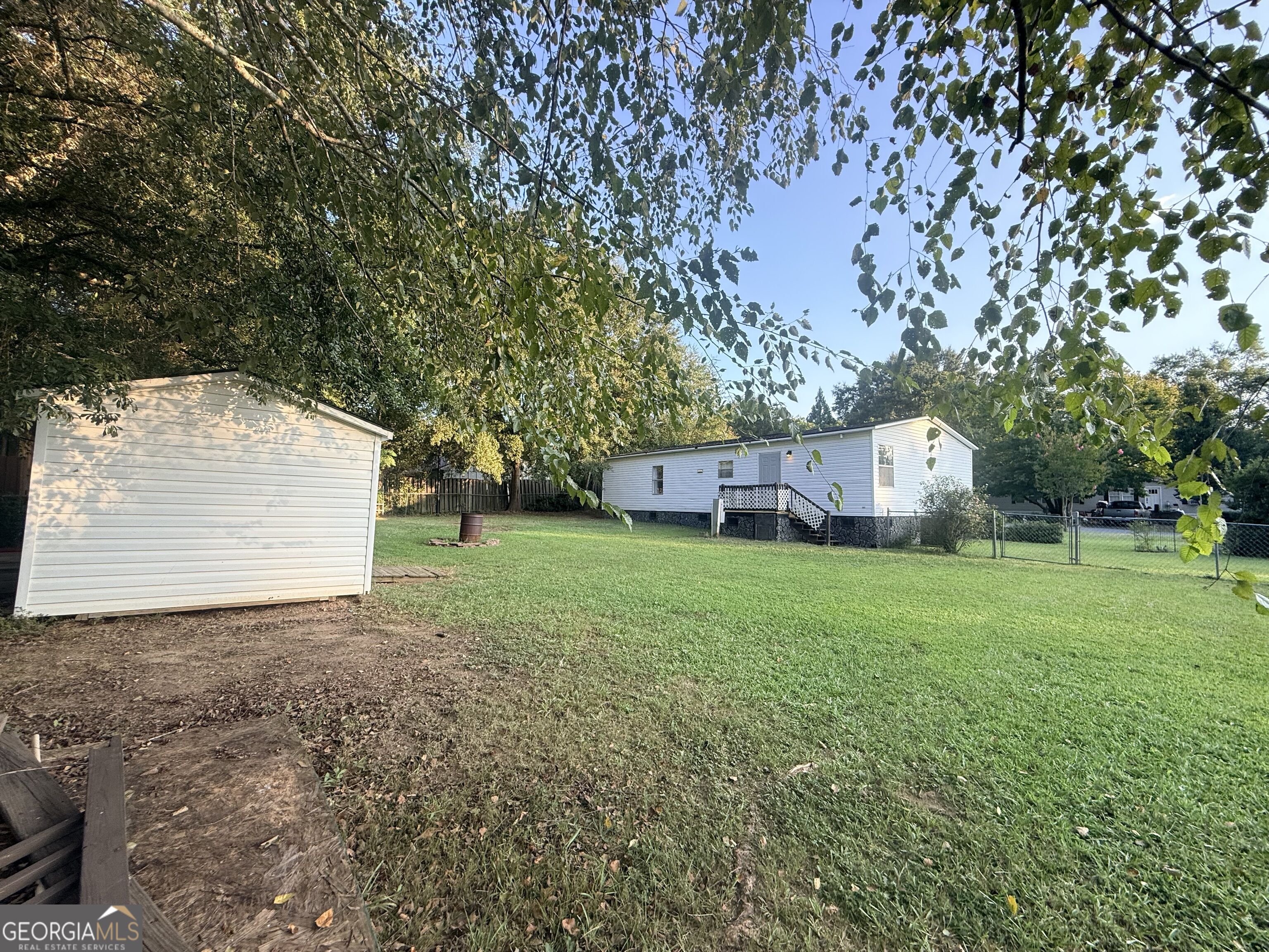 84 Skyland Drive E Property Photo 4