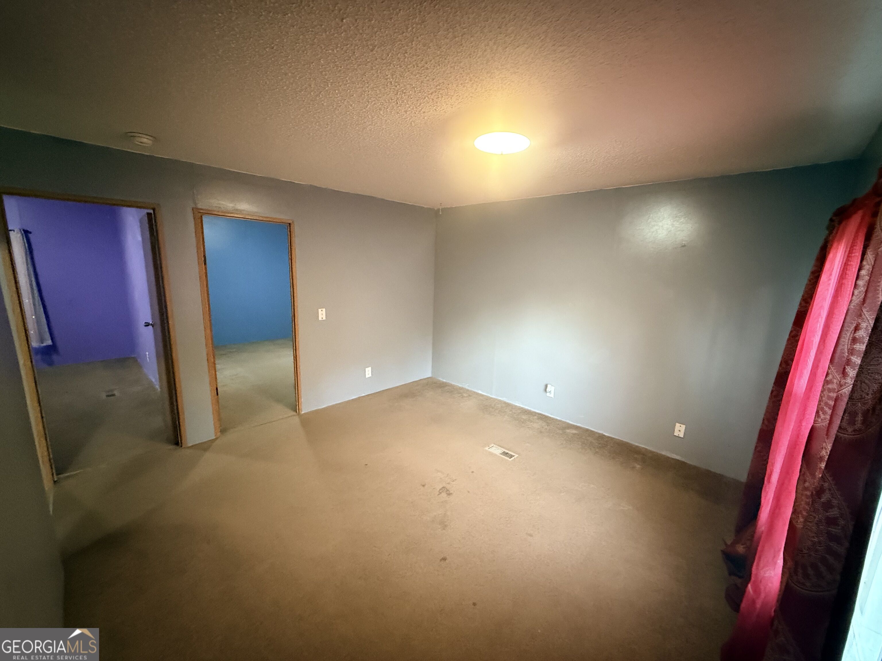 84 Skyland Drive E Property Photo 17
