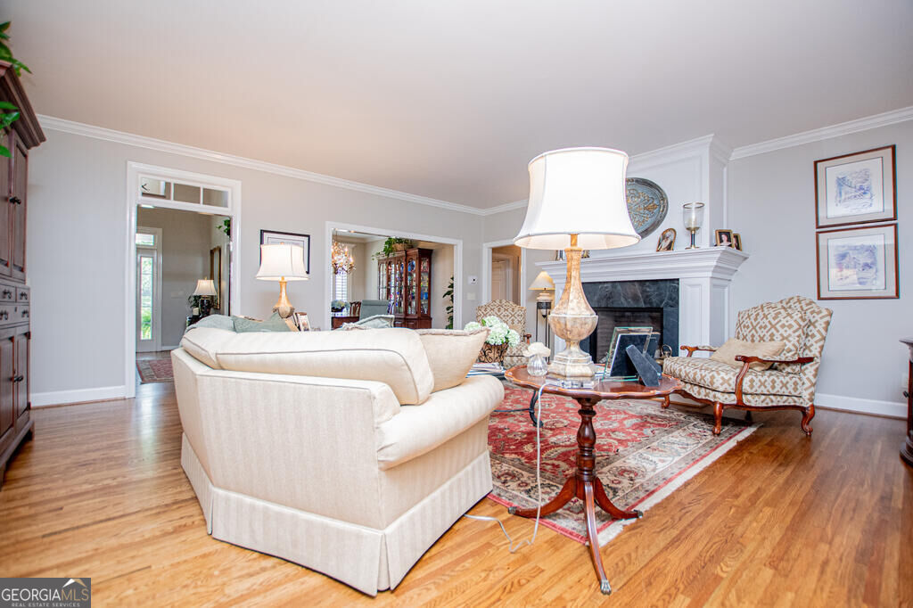 4730 Amberwood Lane Property Photo 8