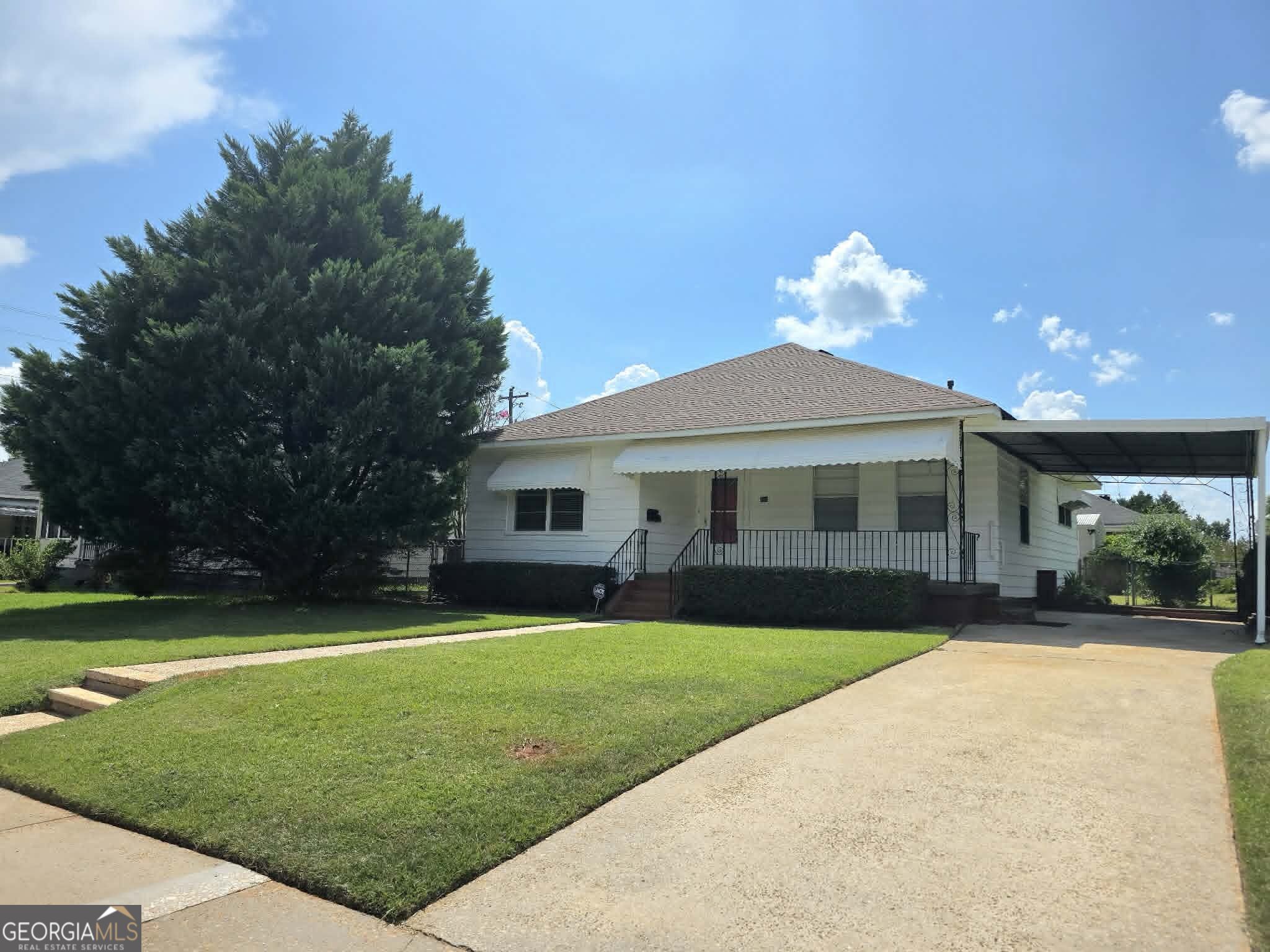 201 C Street Property Photo 1
