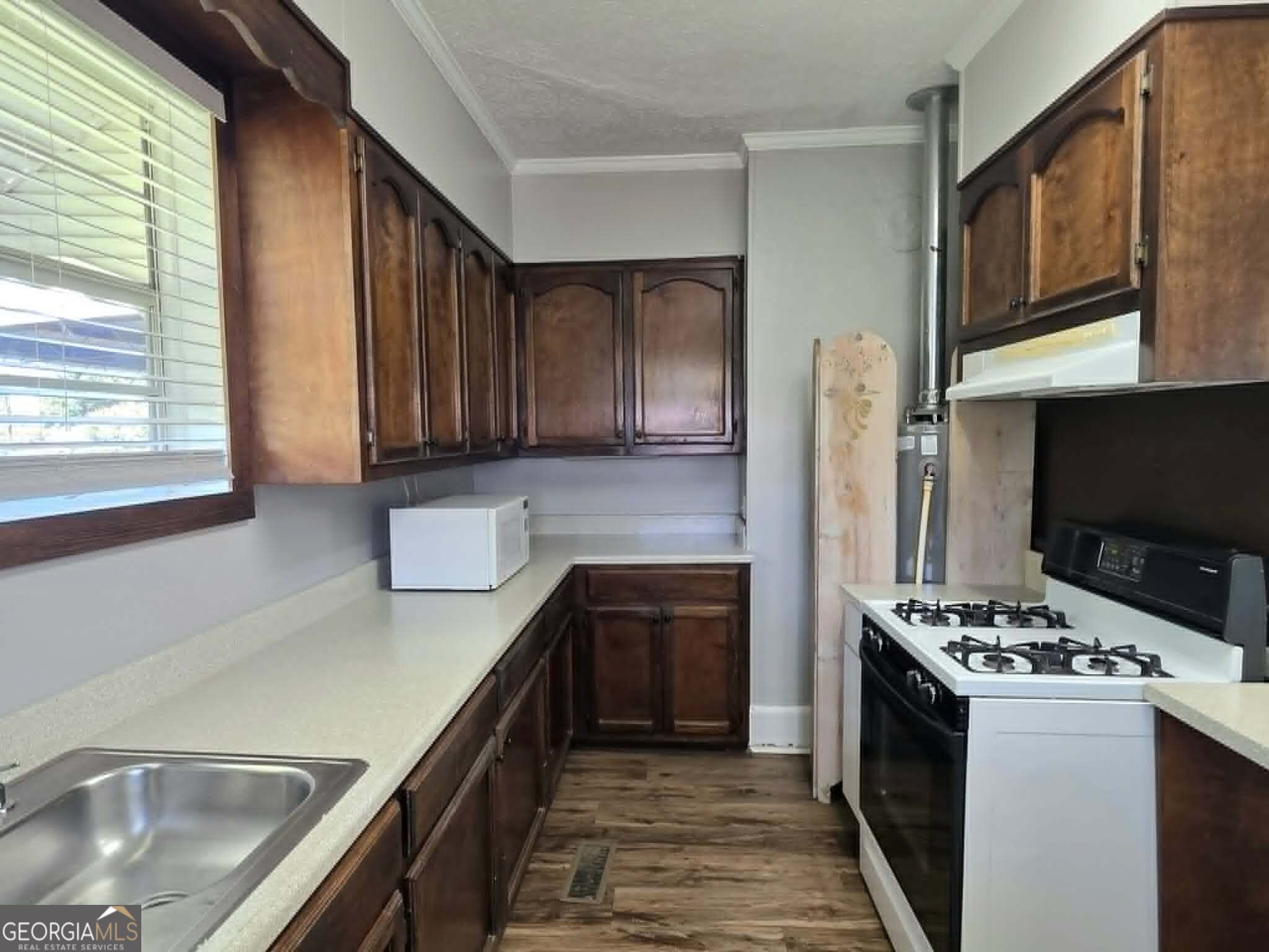 201 C Street Property Photo 15