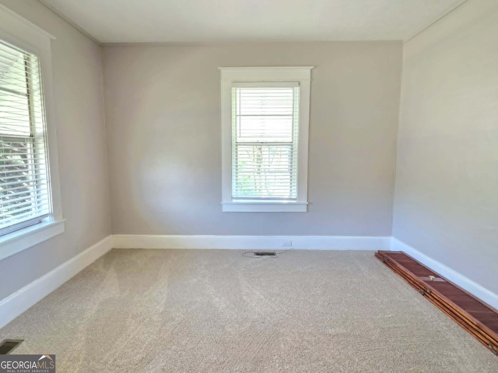 201 C Street Property Photo 18