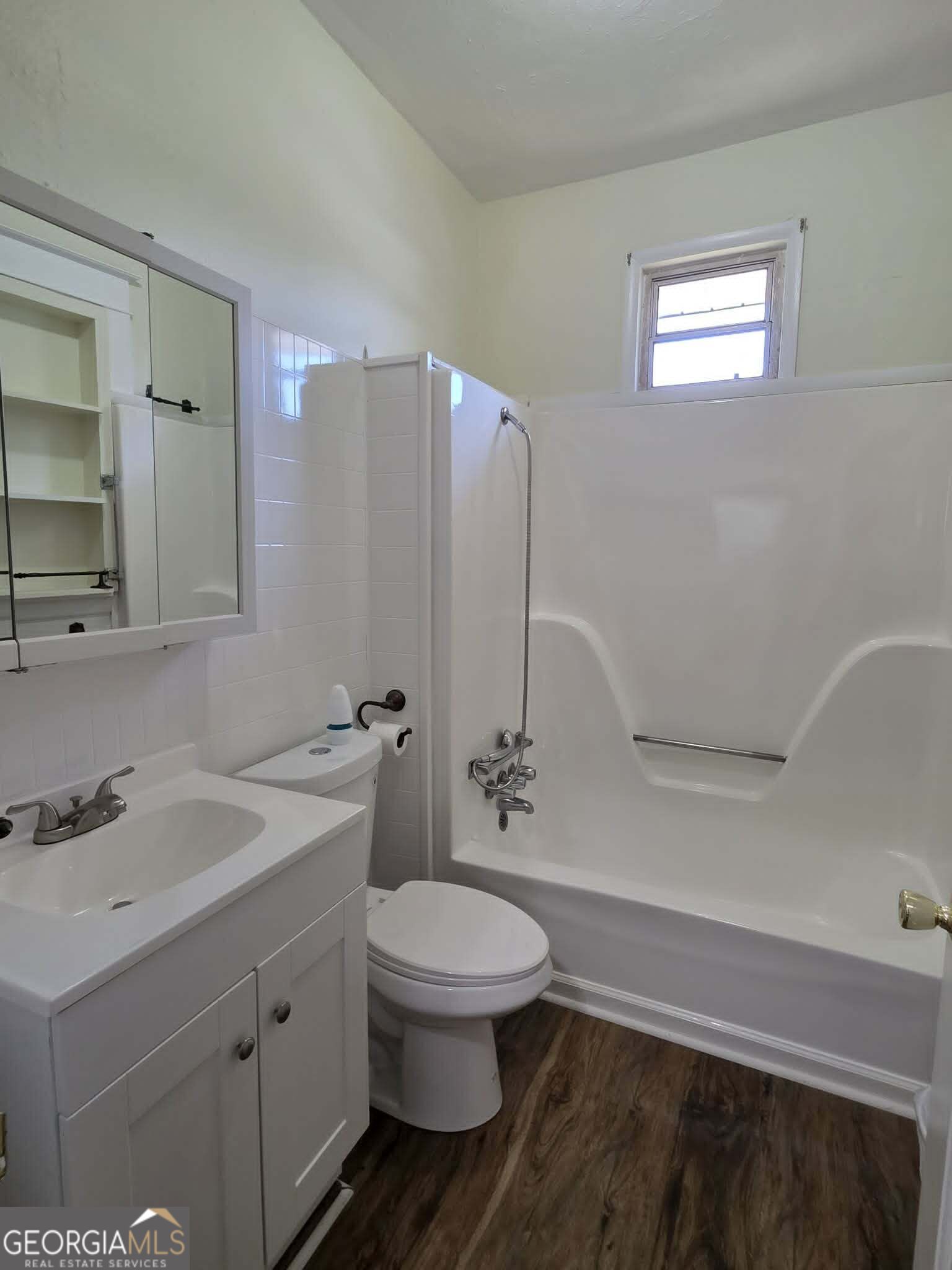 201 C Street Property Photo 26