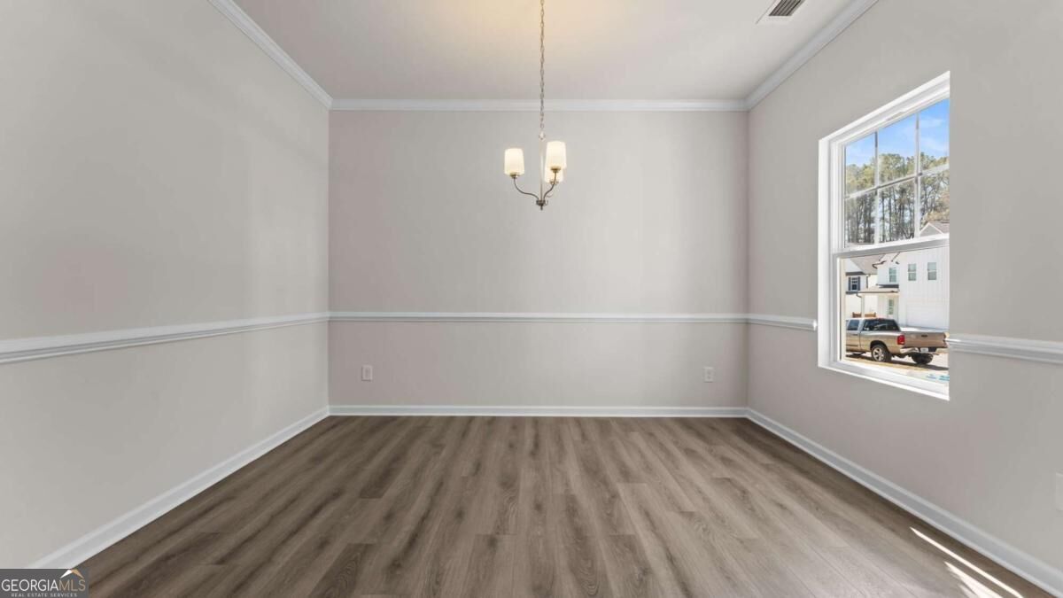 341 Bloomfield Circle Property Photo 5