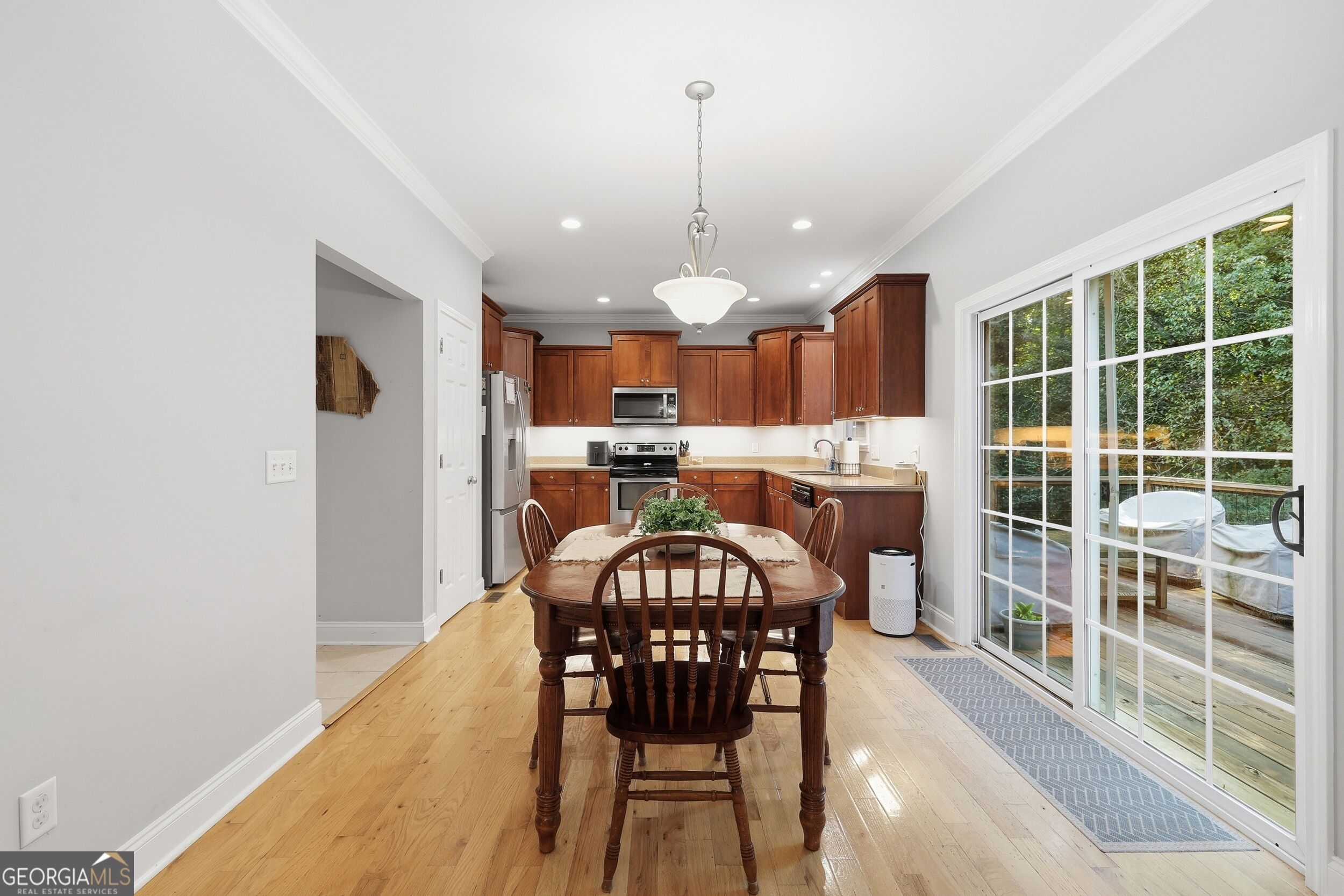 342 Stonington Drive Property Photo 13