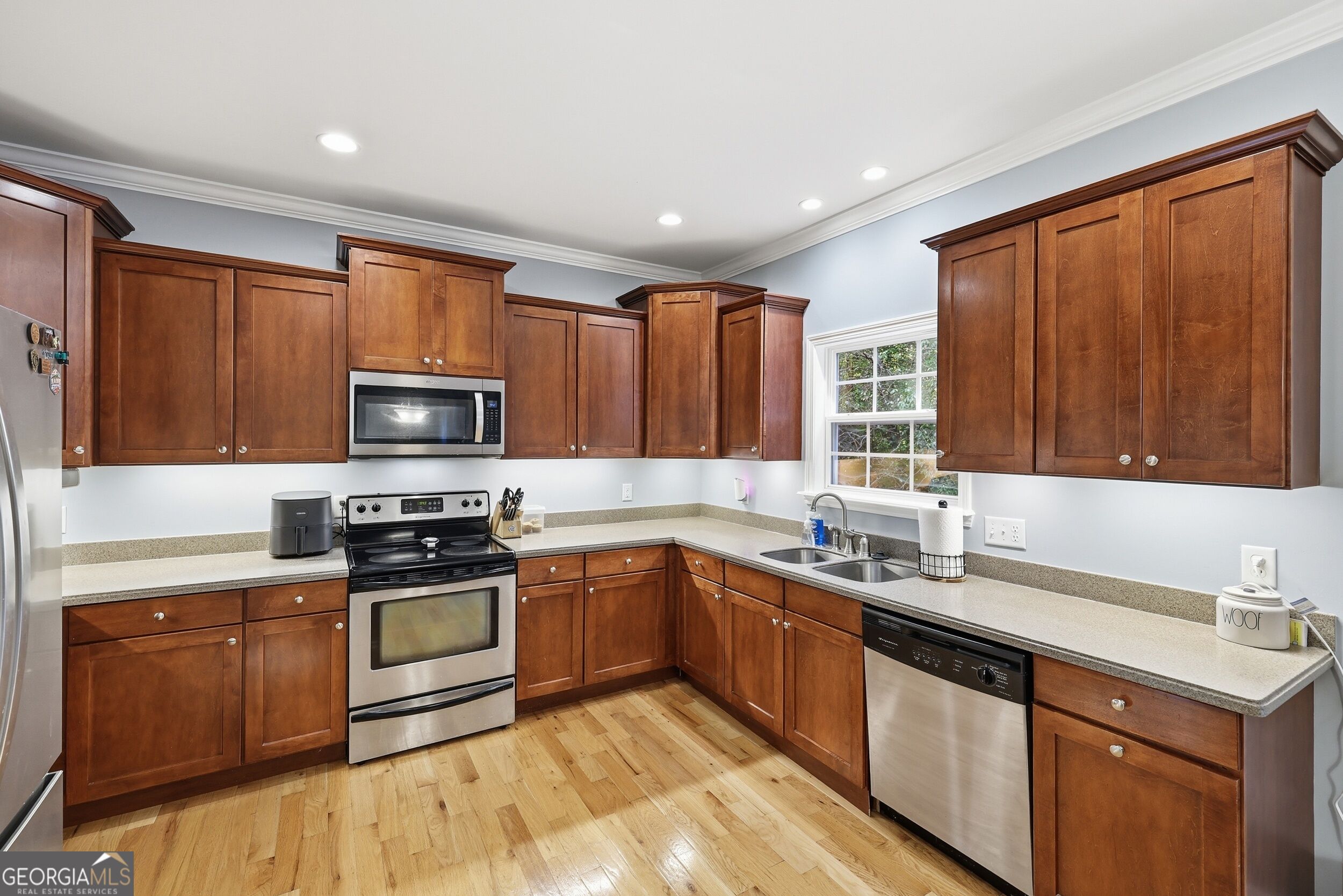 342 Stonington Drive Property Photo 16