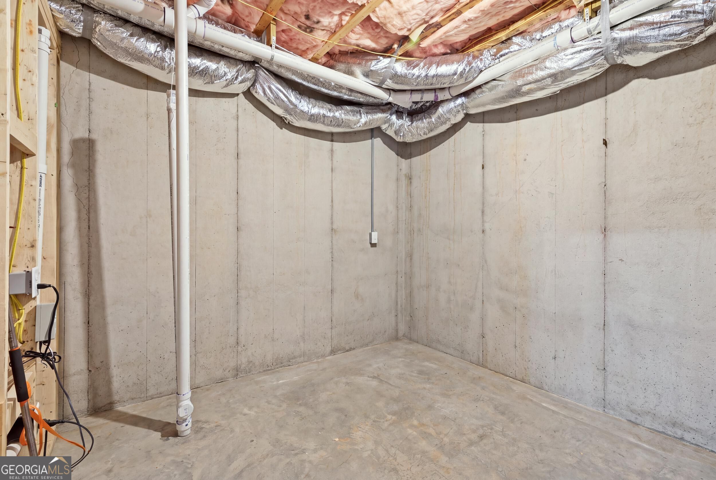 342 Stonington Drive Property Photo 49
