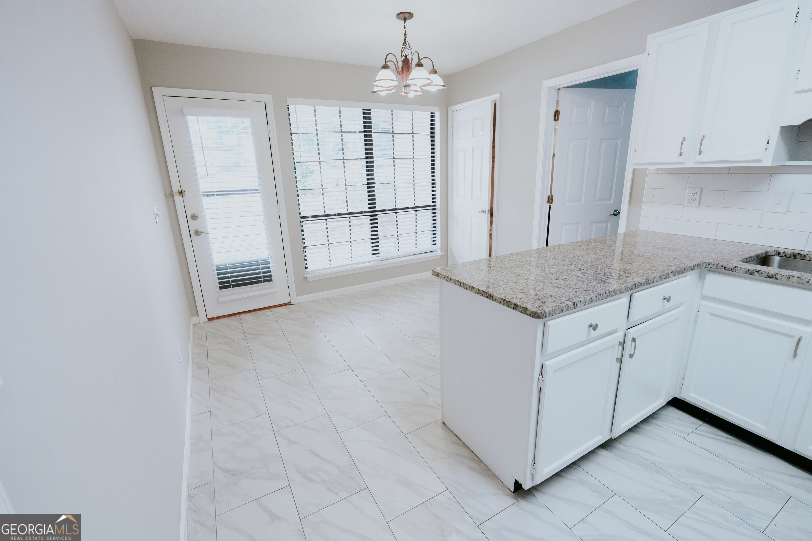 1256 Minhinette Drive Property Photo 15