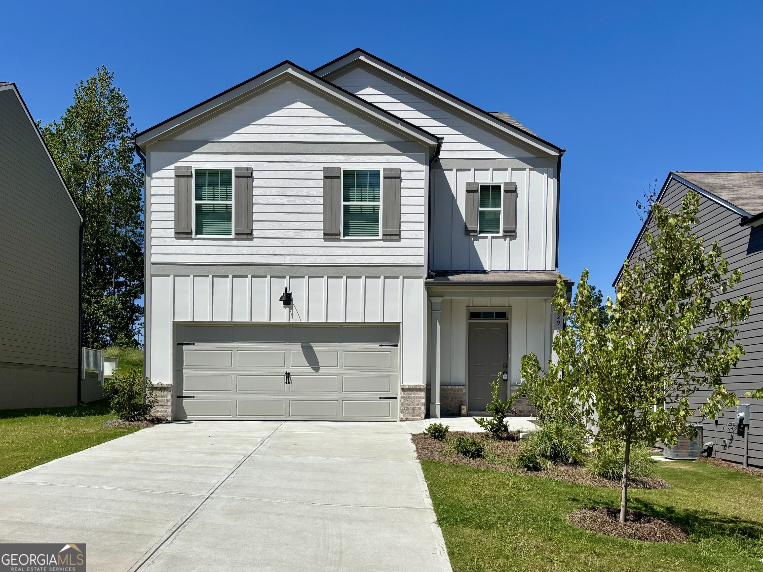2910 Daxton Lane Property Photo 1