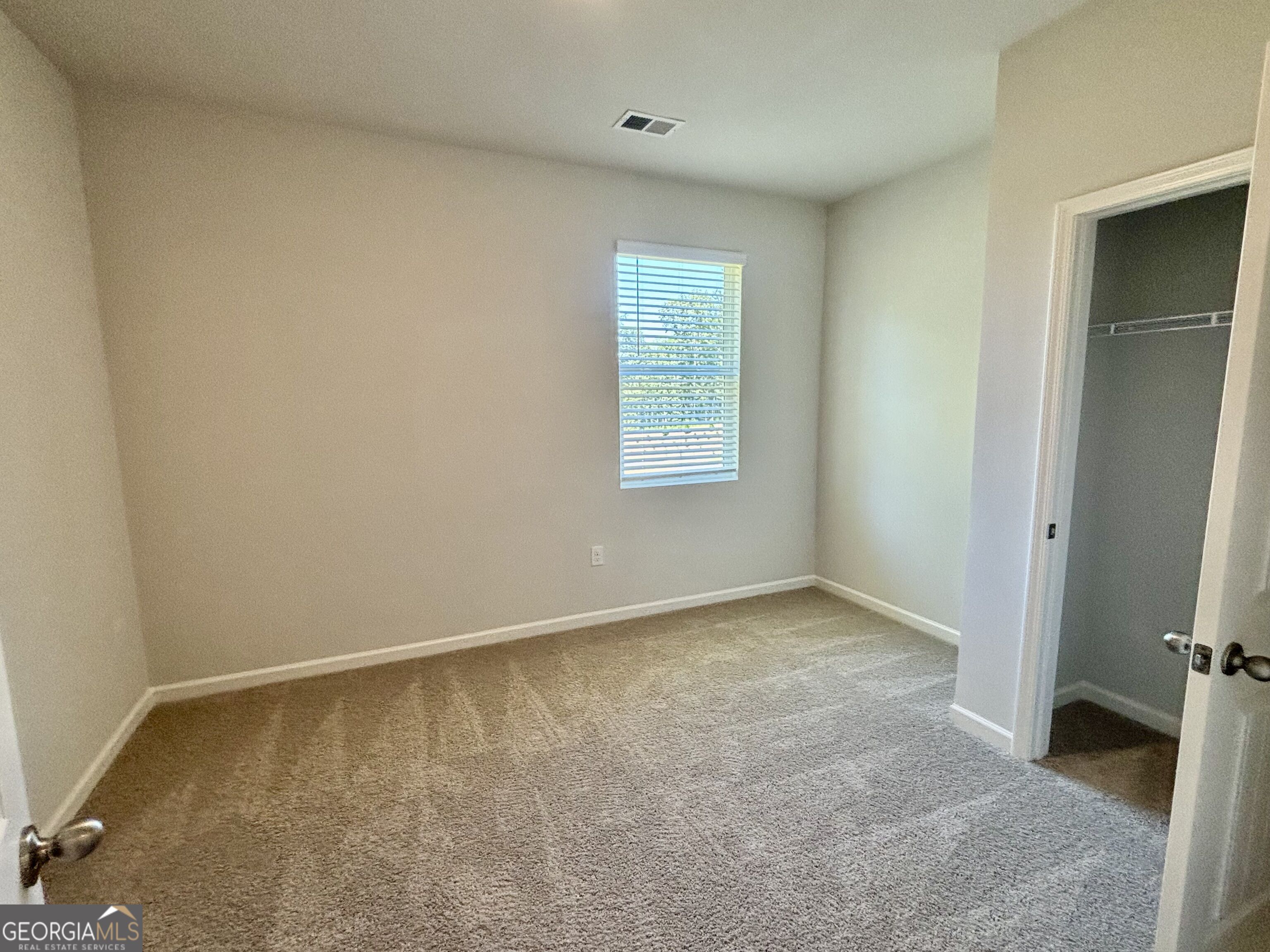 2910 Daxton Lane Property Photo 6