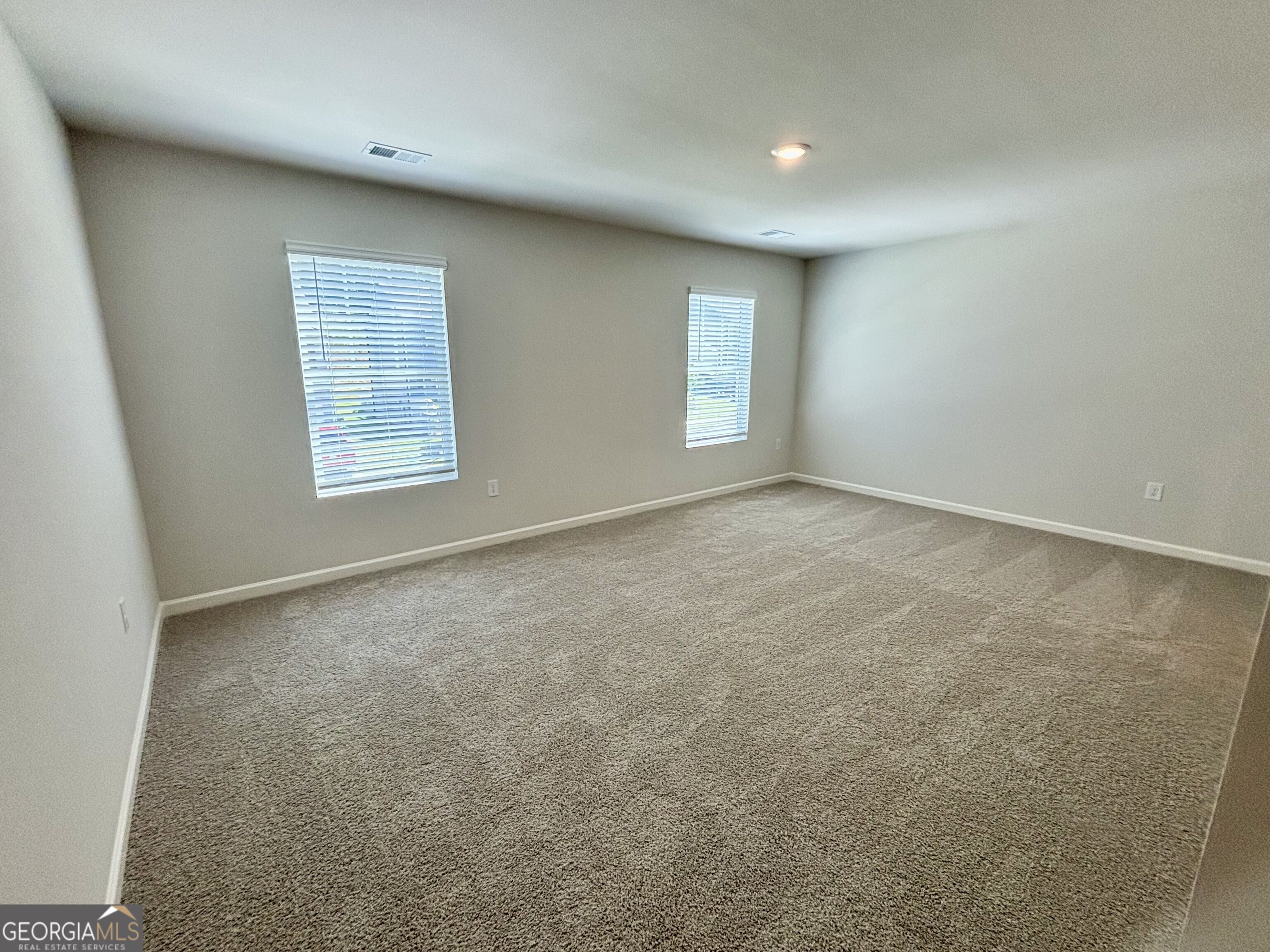 2910 Daxton Lane Property Photo 9