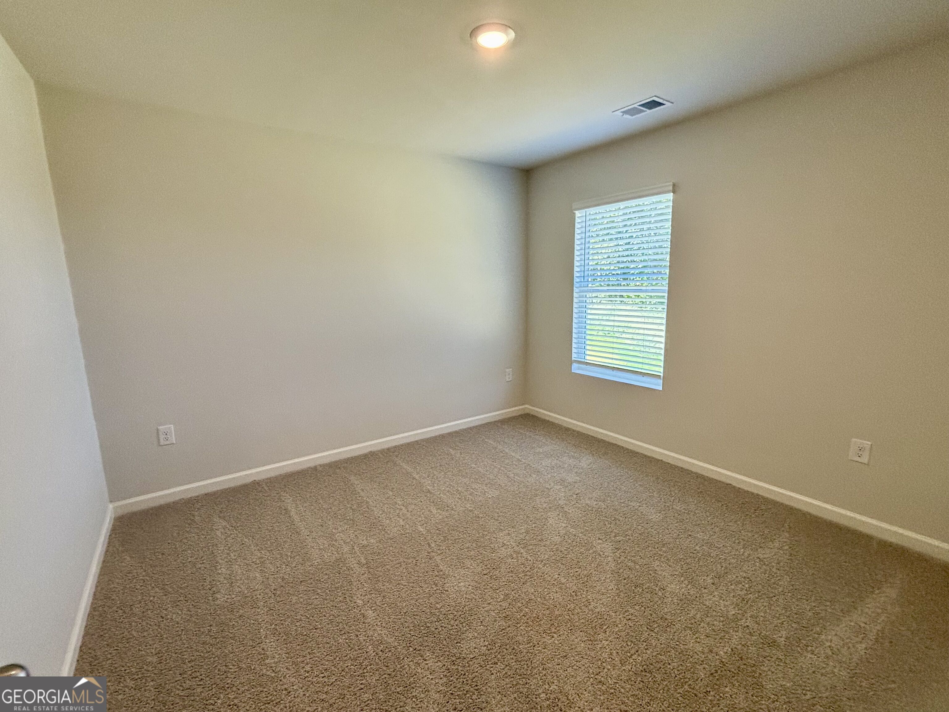 2910 Daxton Lane Property Photo 17