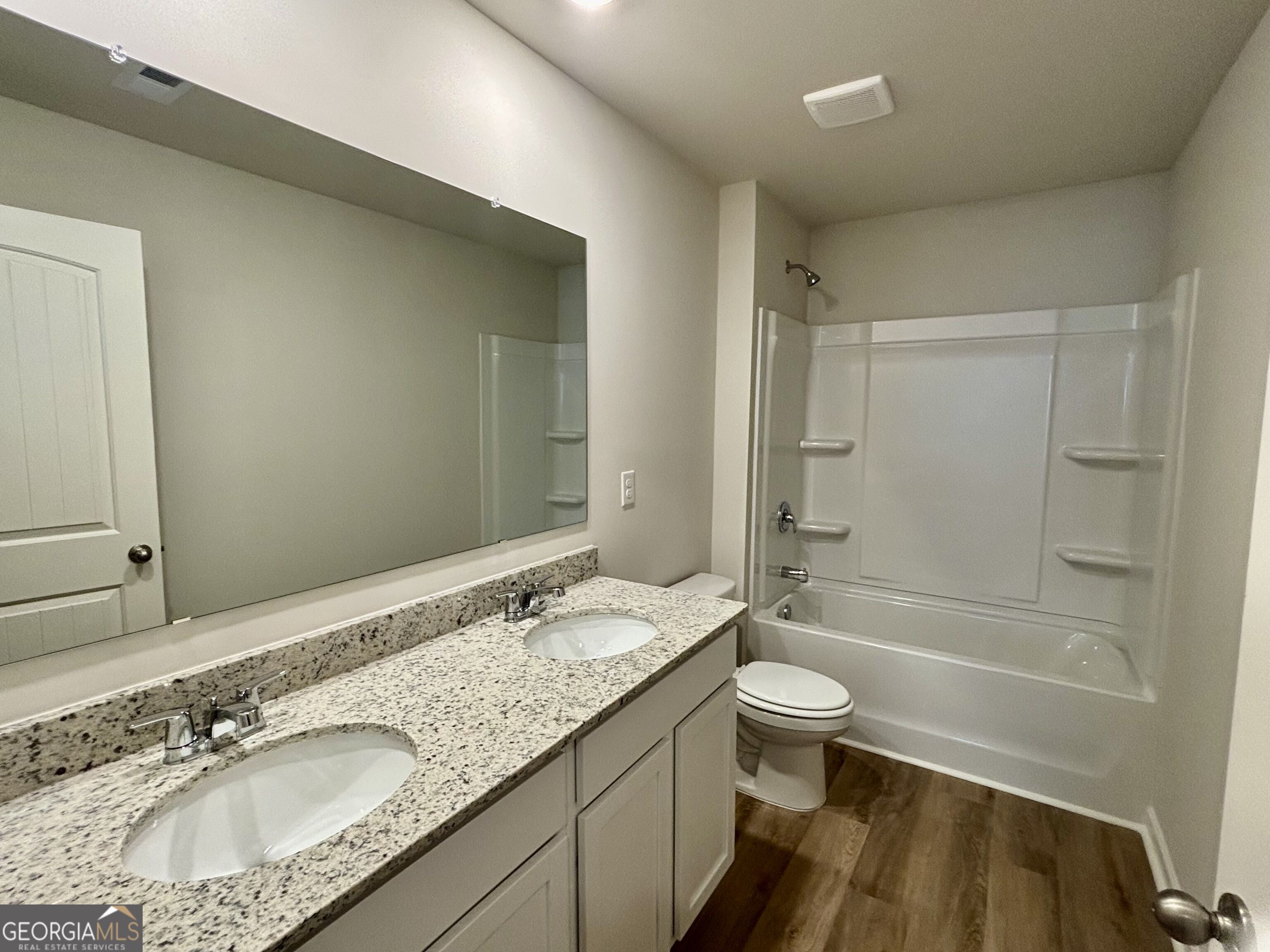 2910 Daxton Lane Property Photo 21