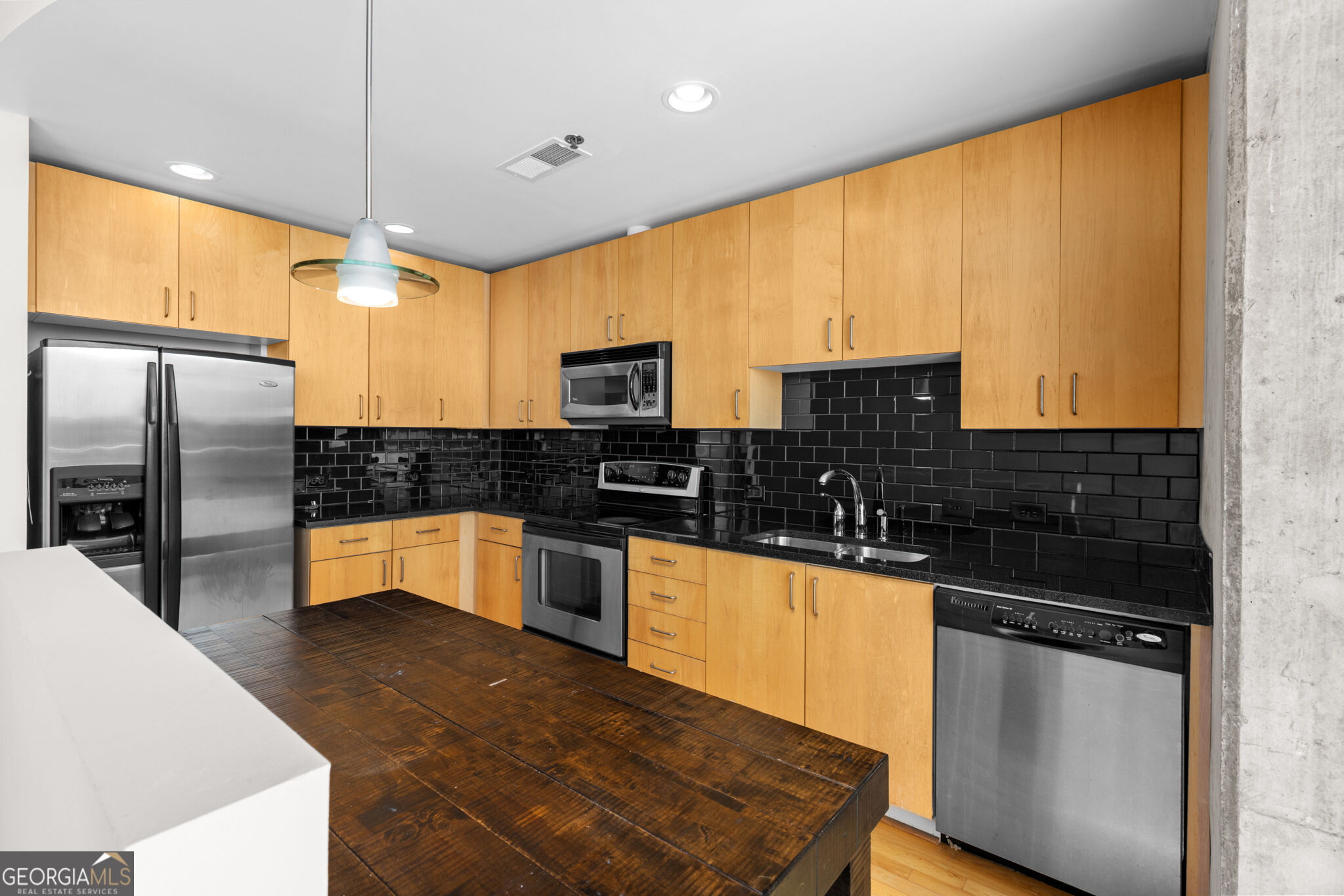 361 17th Street Nw # 1709 Property Photo 9