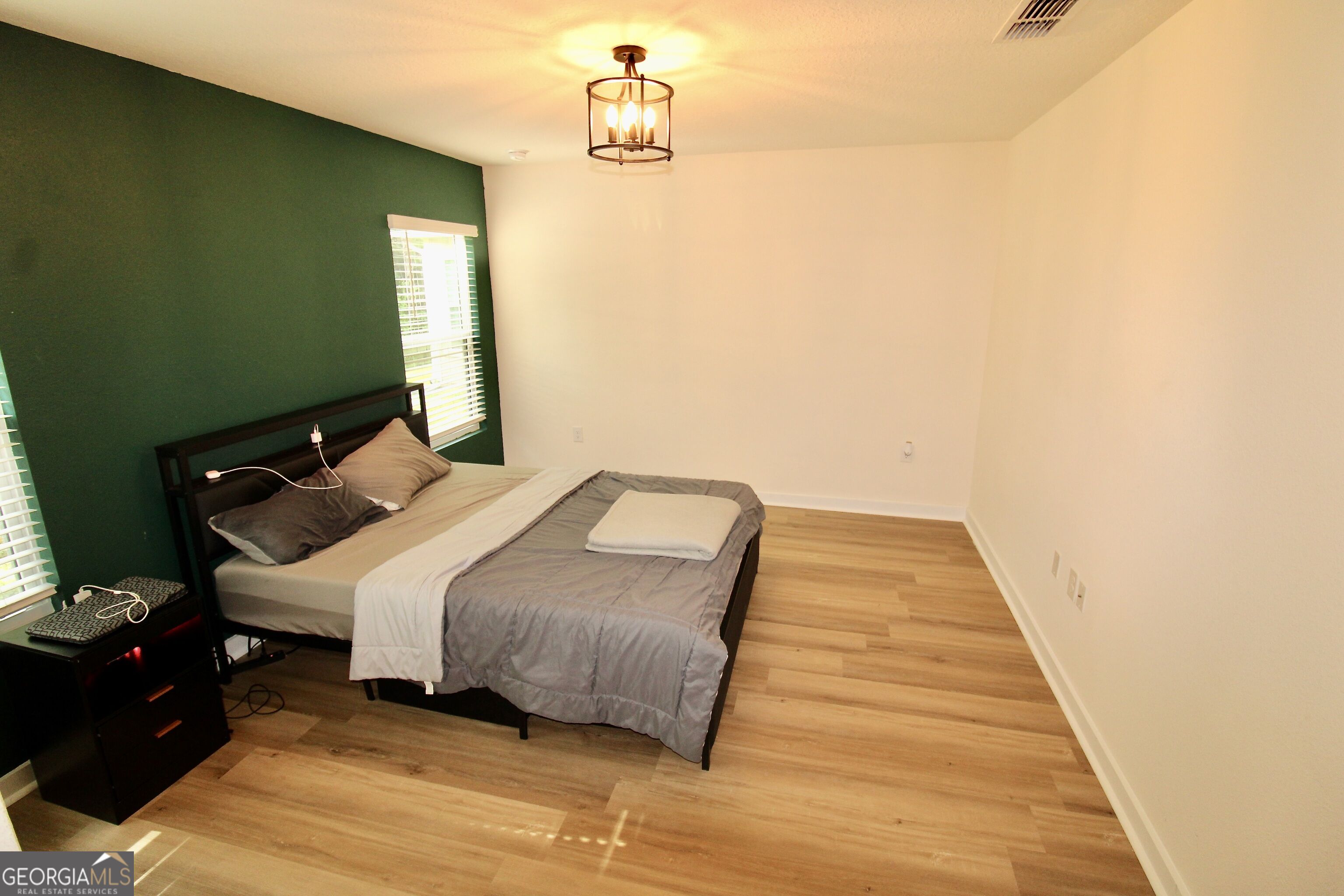 119 Teakwood Drive Property Photo 5