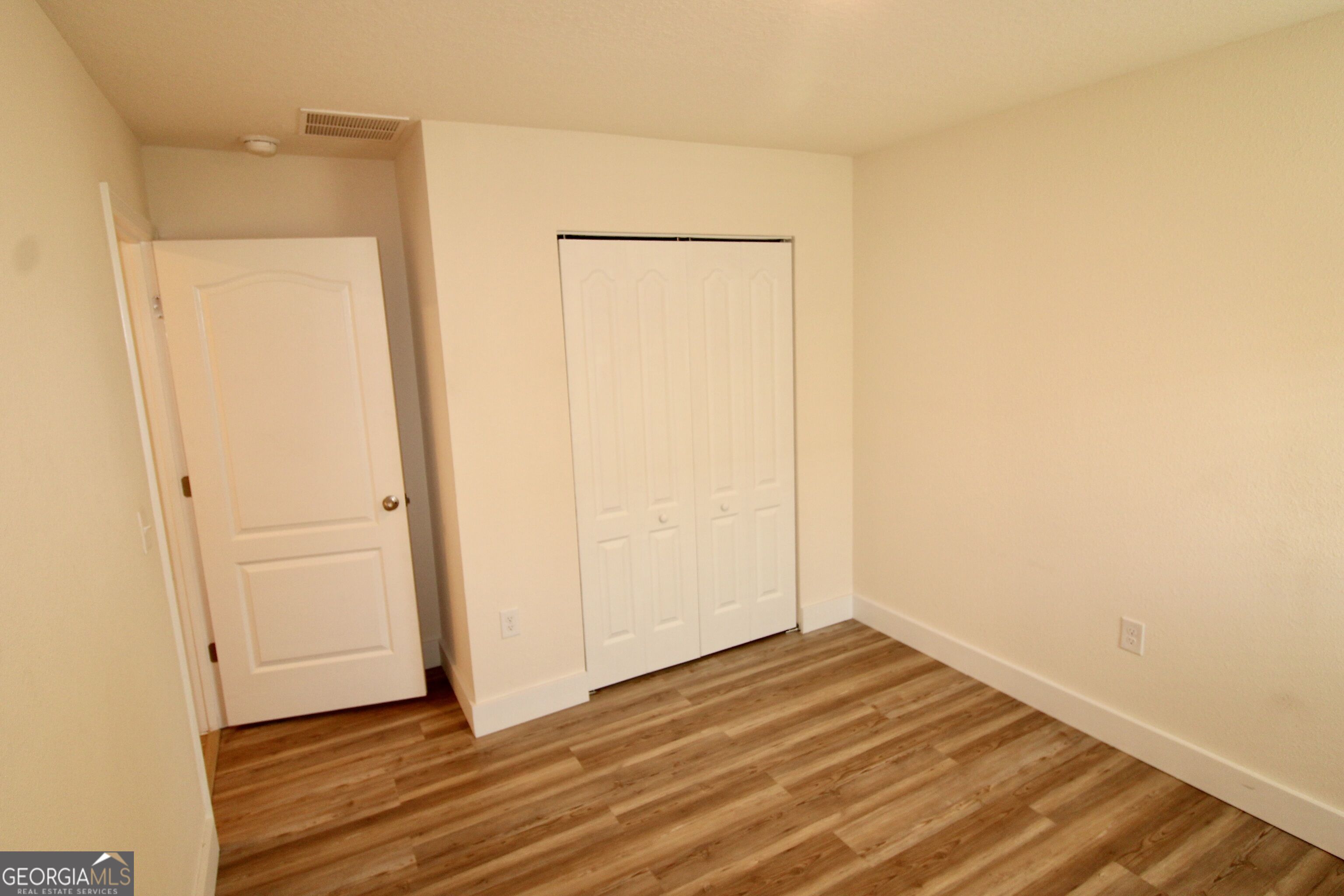 119 Teakwood Drive Property Photo 8