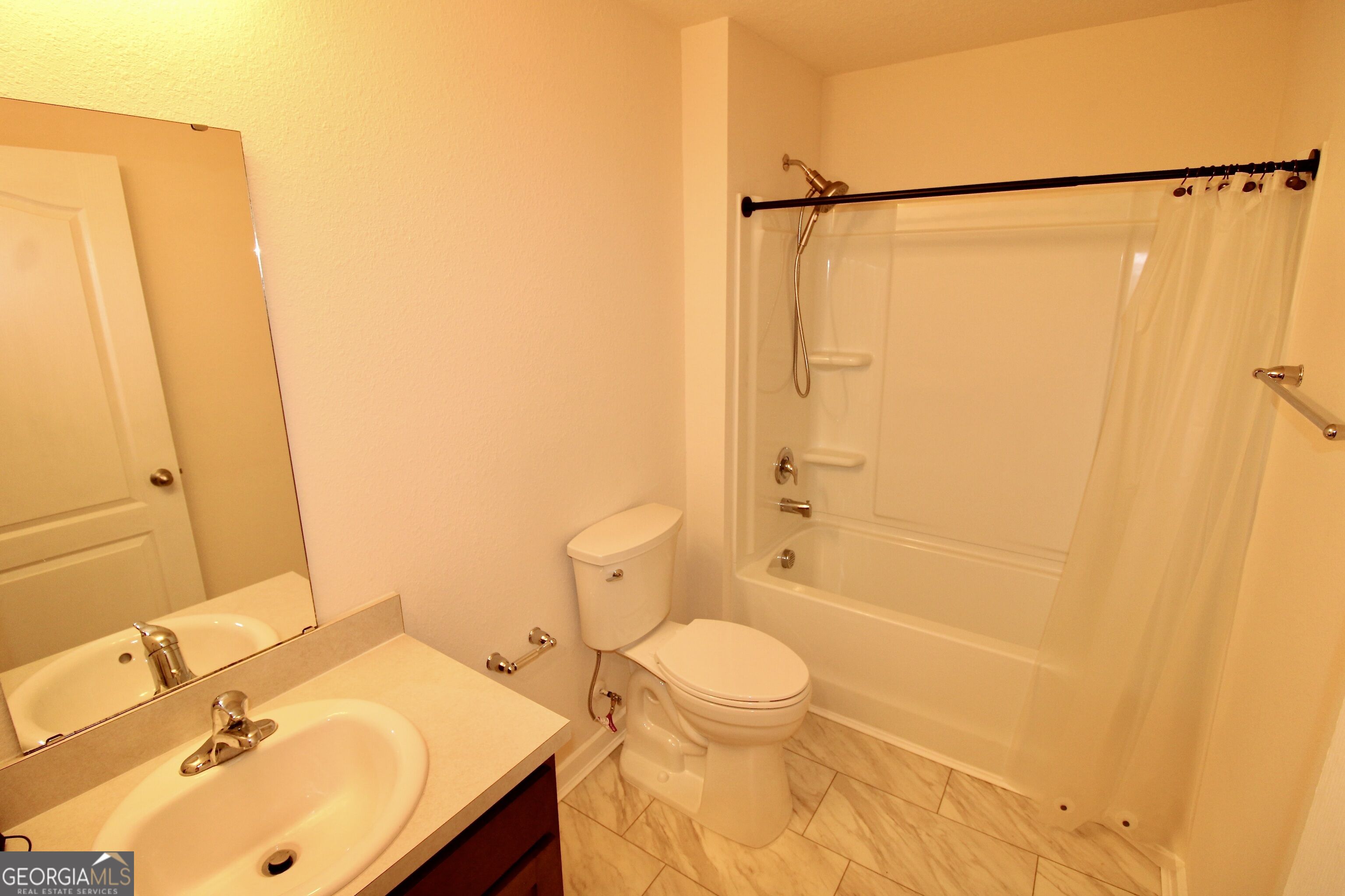 119 Teakwood Drive Property Photo 9