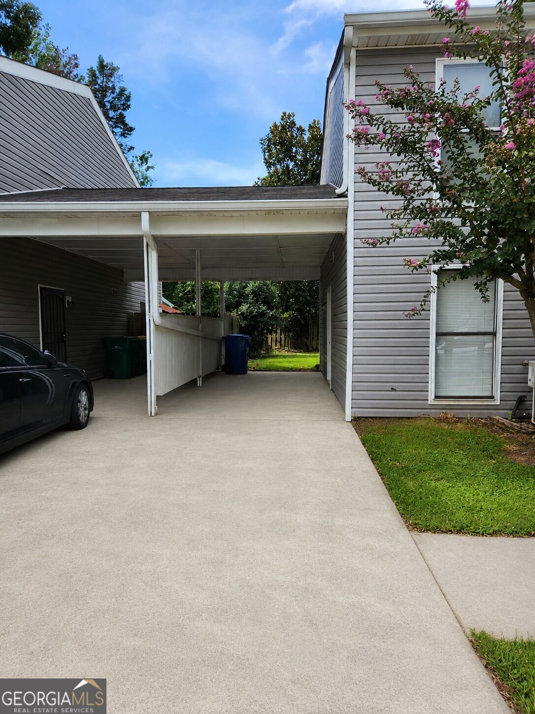 169 Governors Drive Property Photo 2